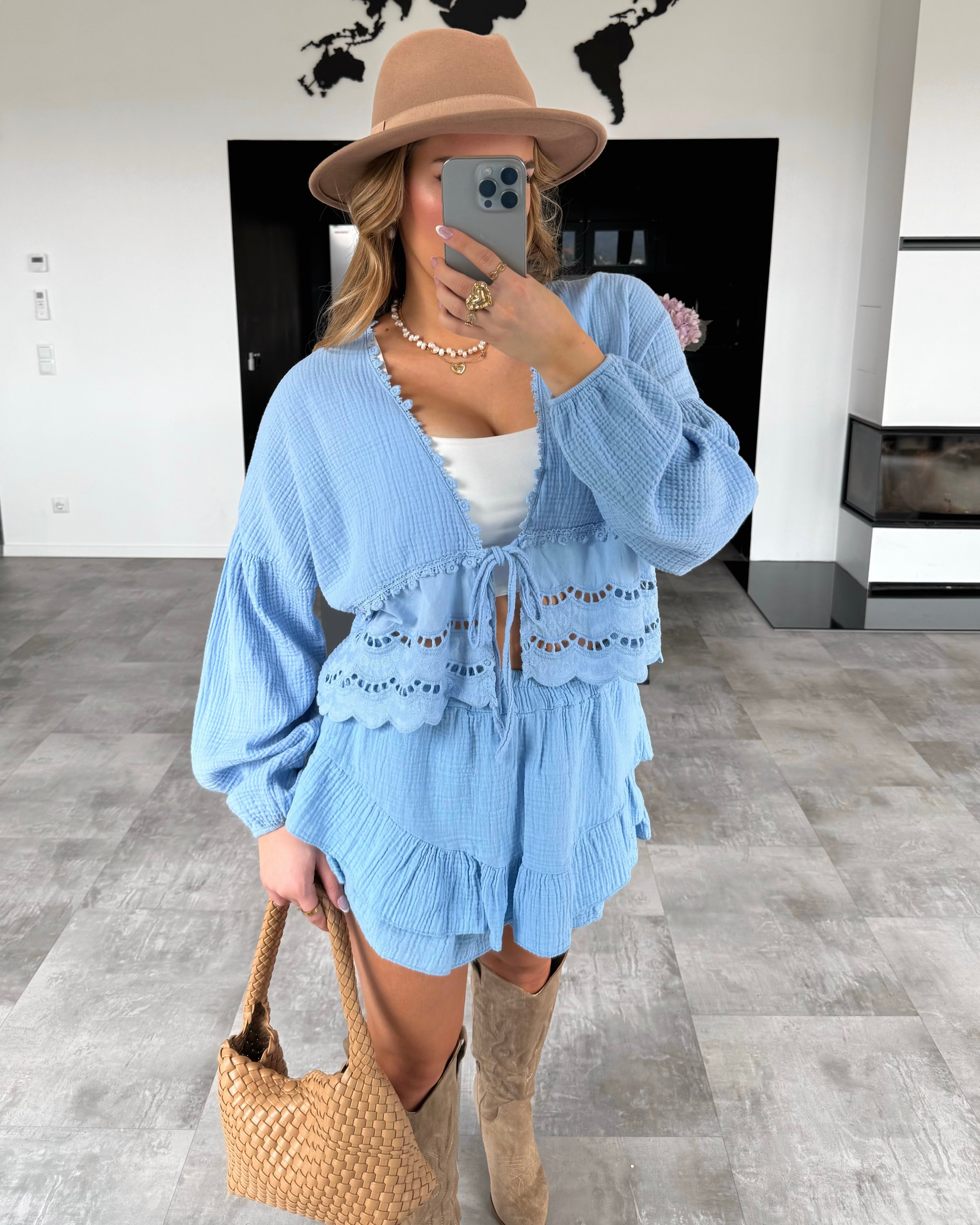 Musselin Knoten-Bluse "Emmi" Hellblau