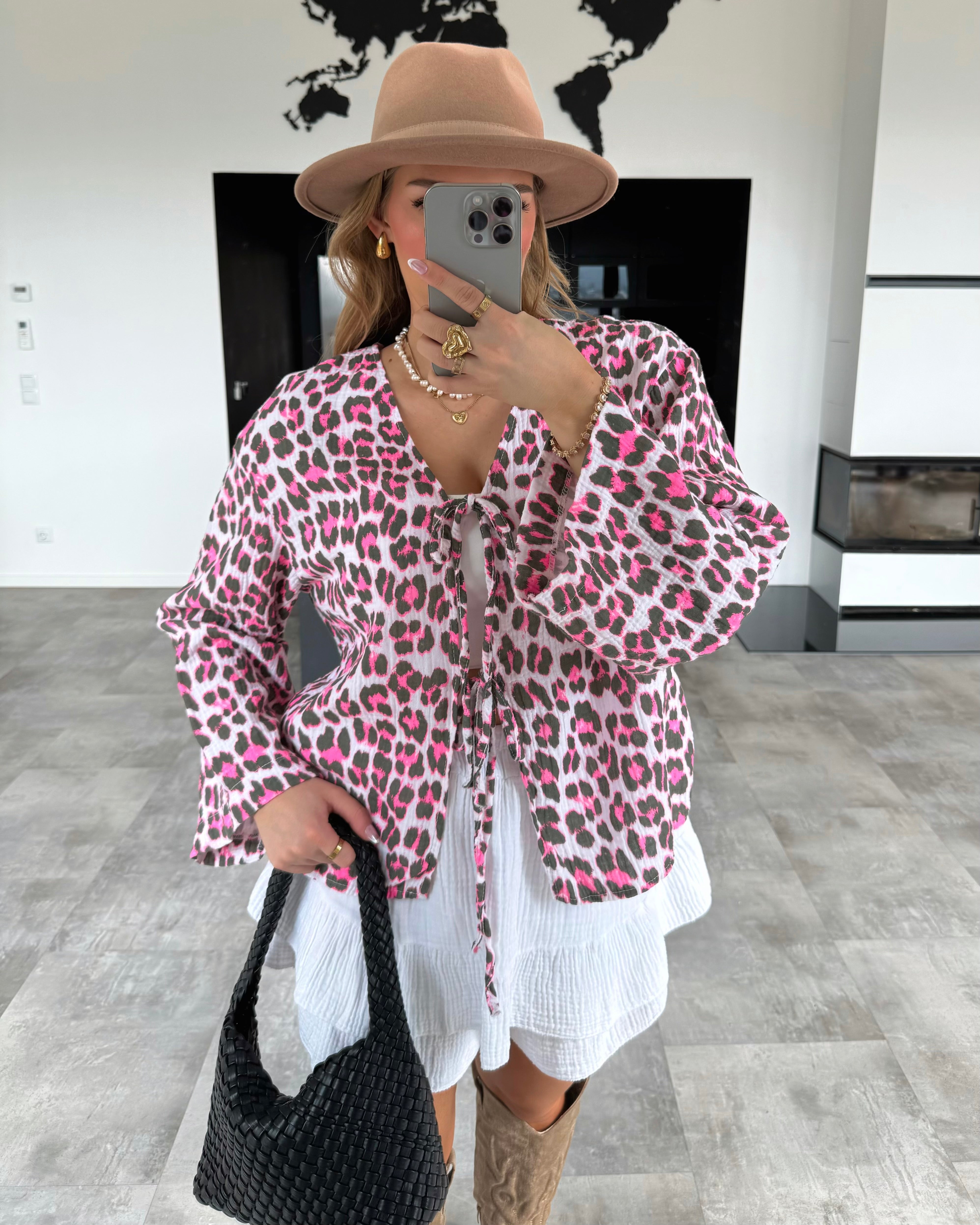 Musselin Knoten-Bluse "Savannah" Leoprint Pink