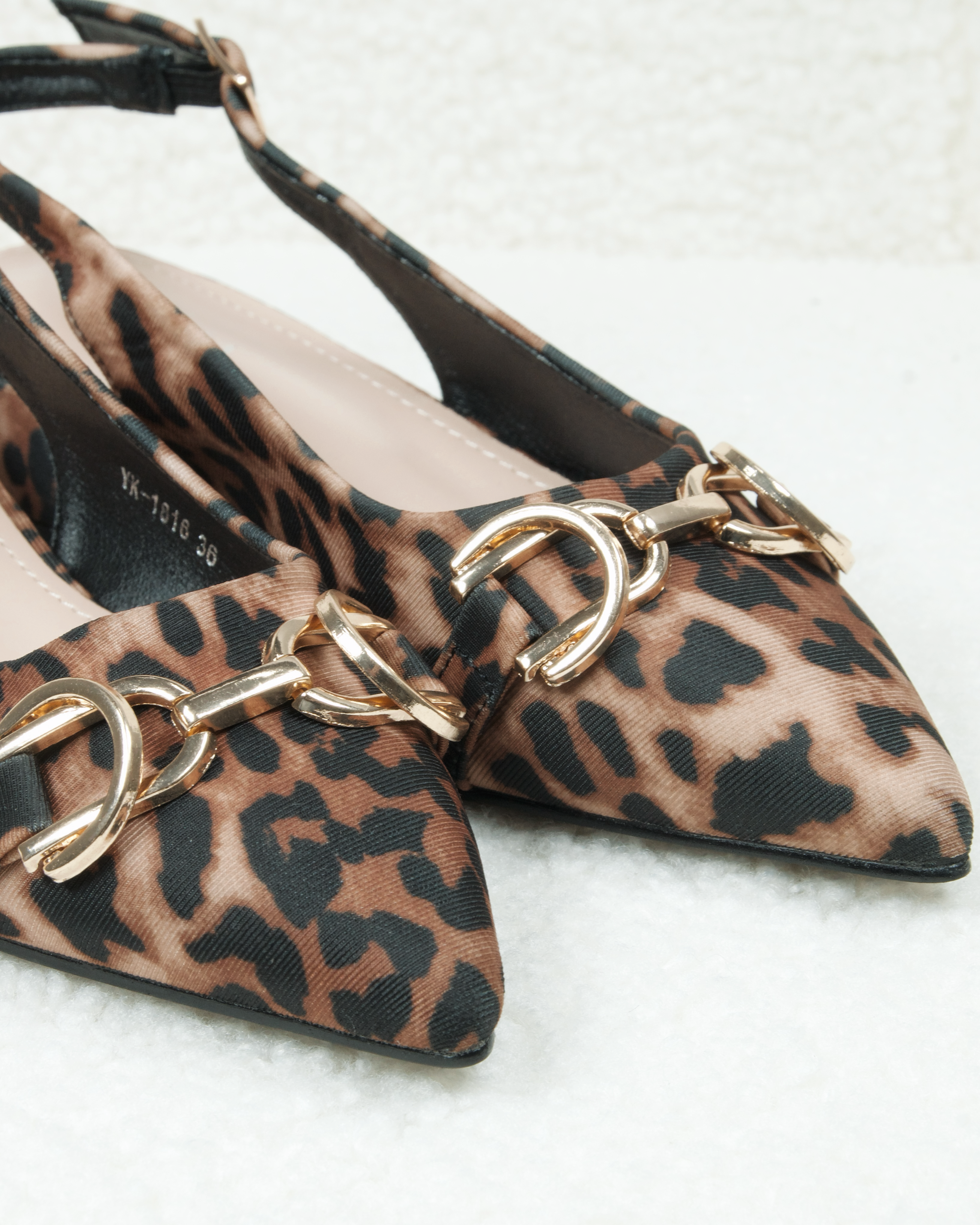 Pumps "Feline" mit Absatz Leo