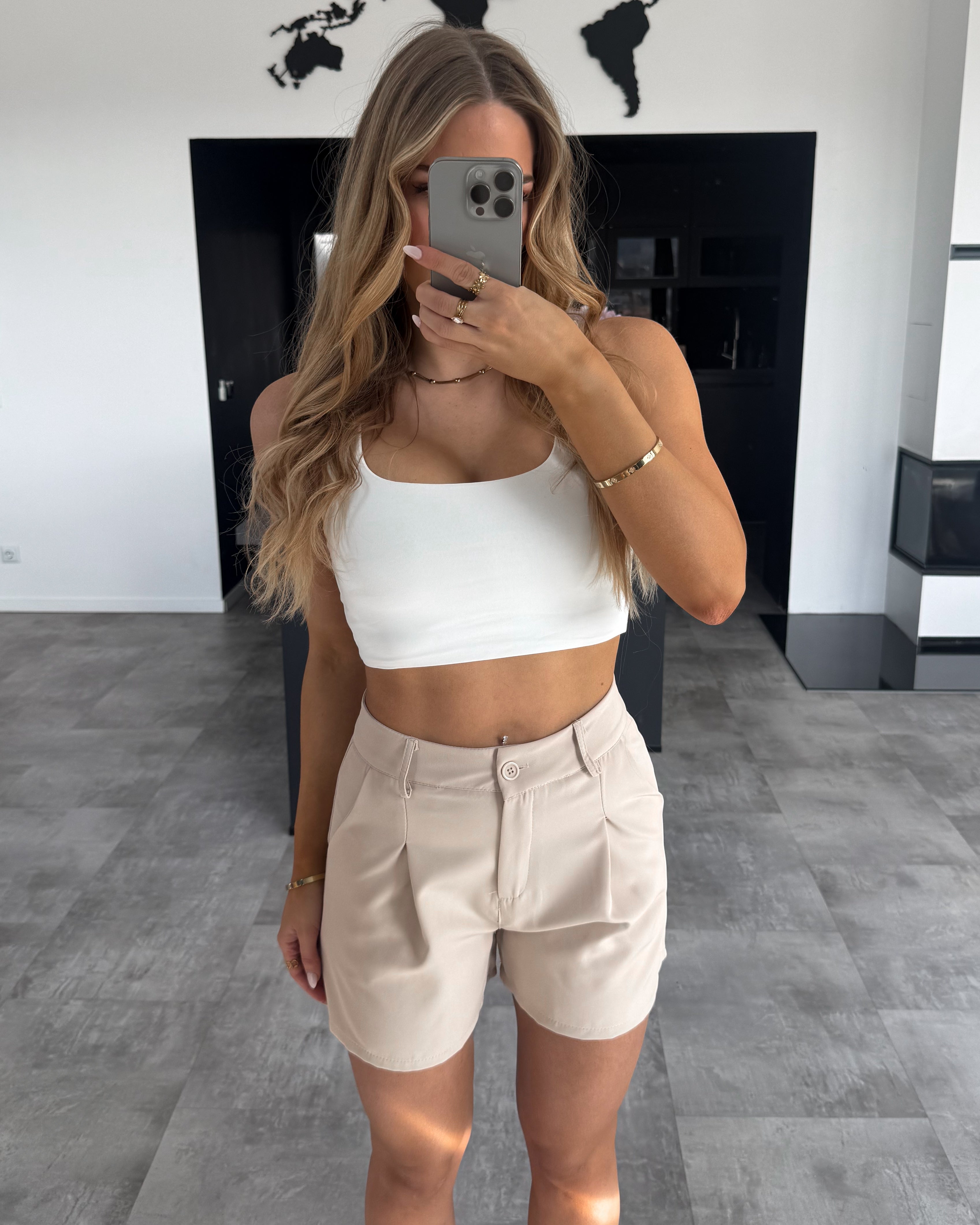 Shorts “Rina“ Beige