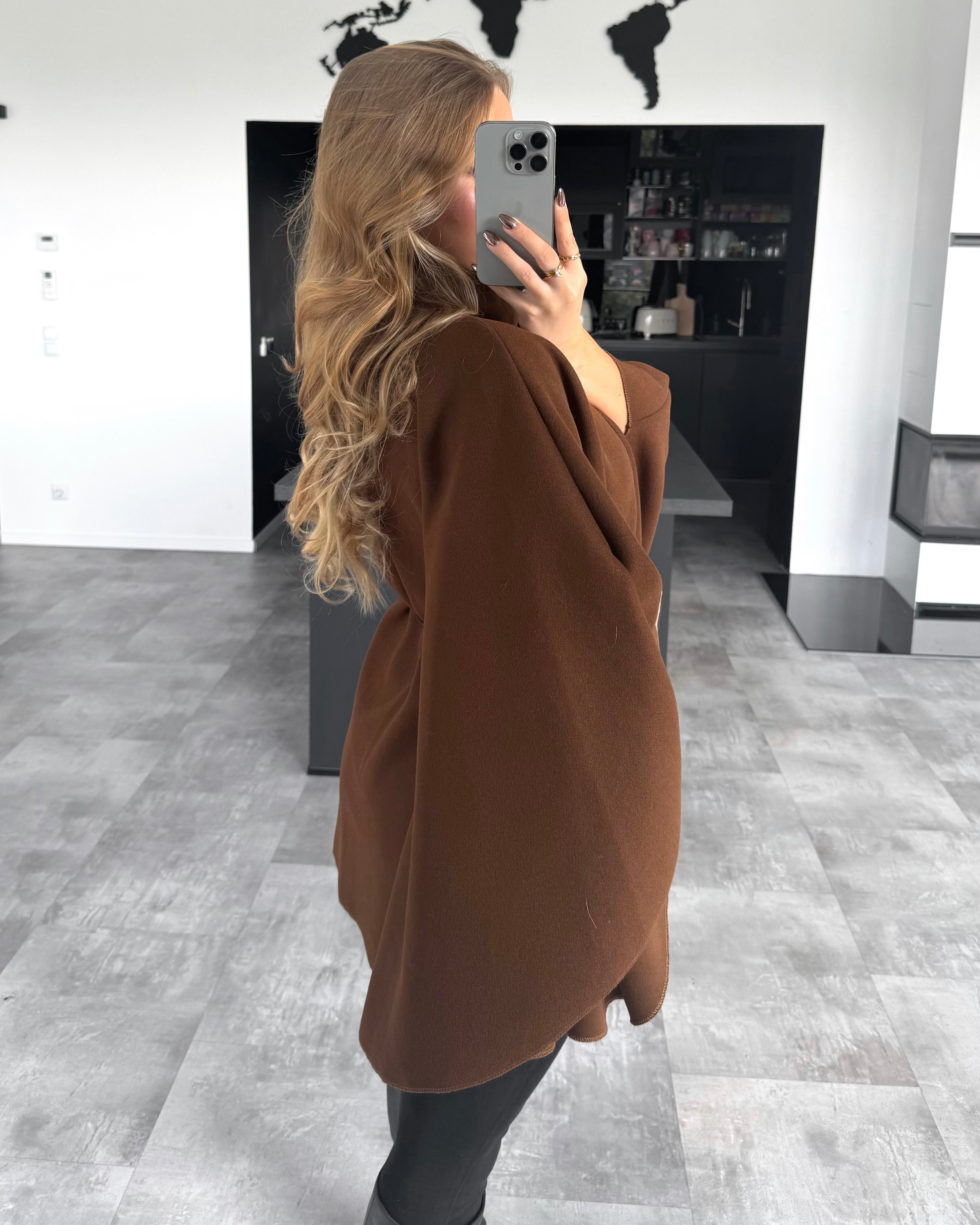 Mantelcape “Audrey” mit Gürtel Chocolate