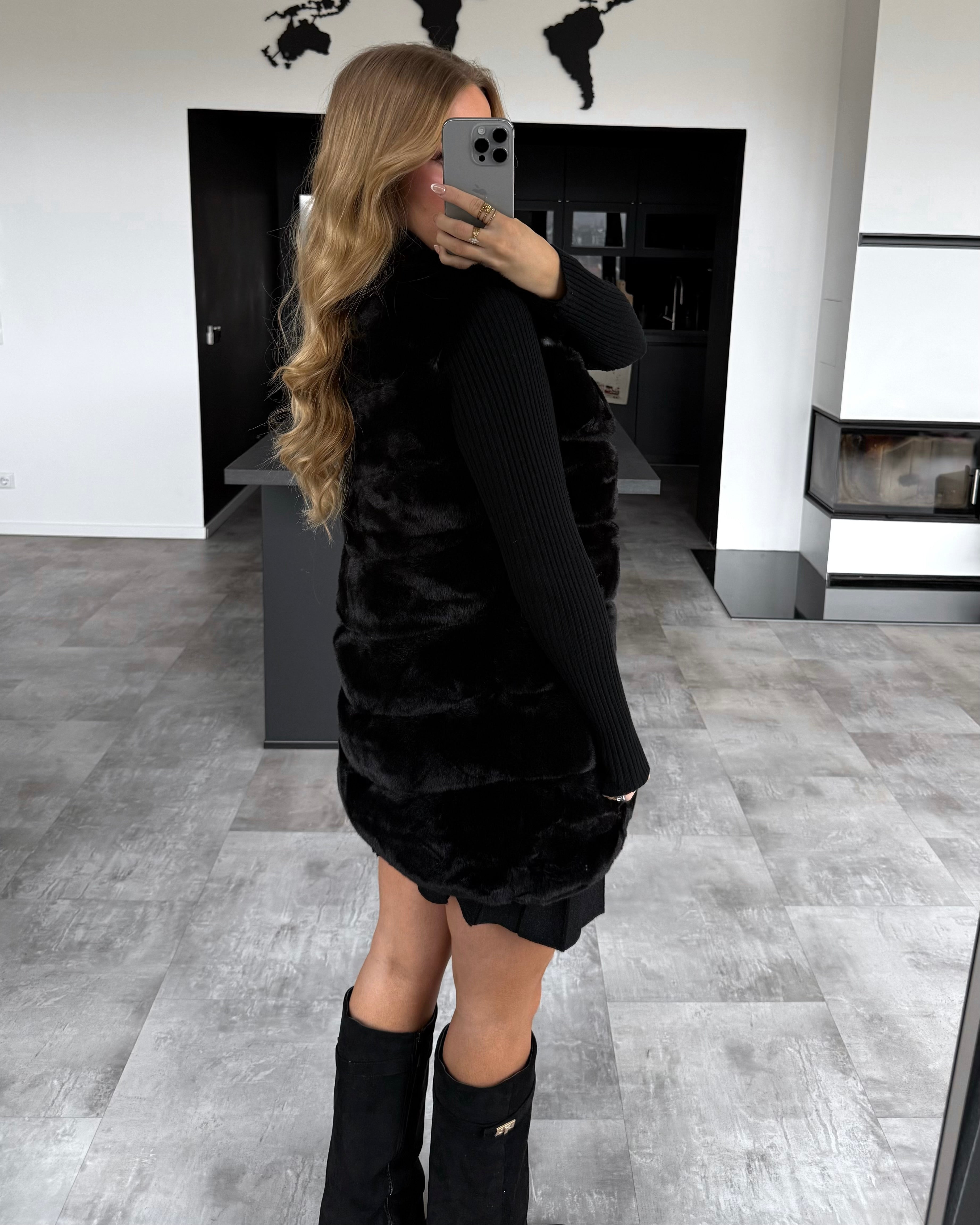 Fellweste “Valery” Schwarz