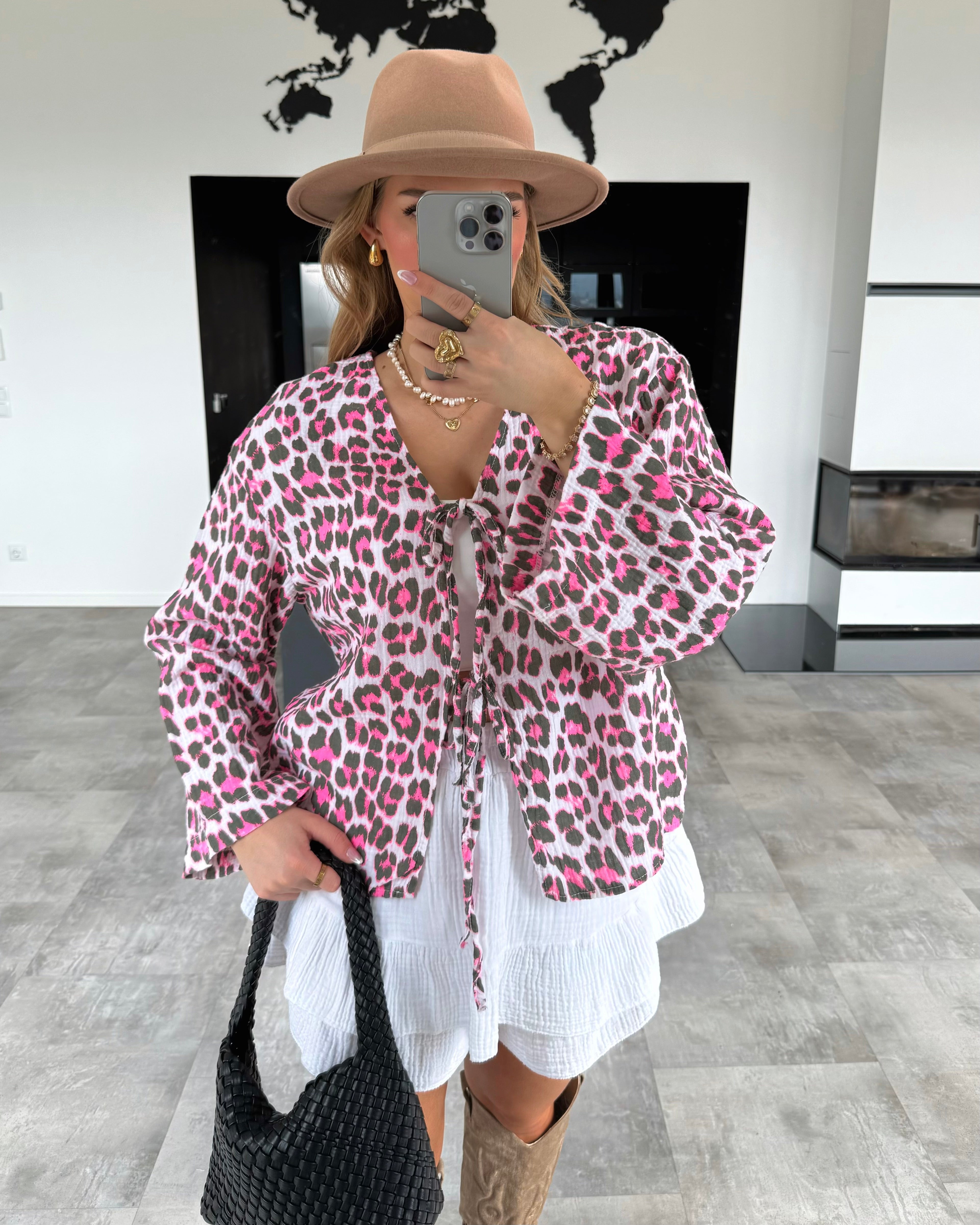 Musselin Knoten-Bluse "Savannah" Leoprint Pink