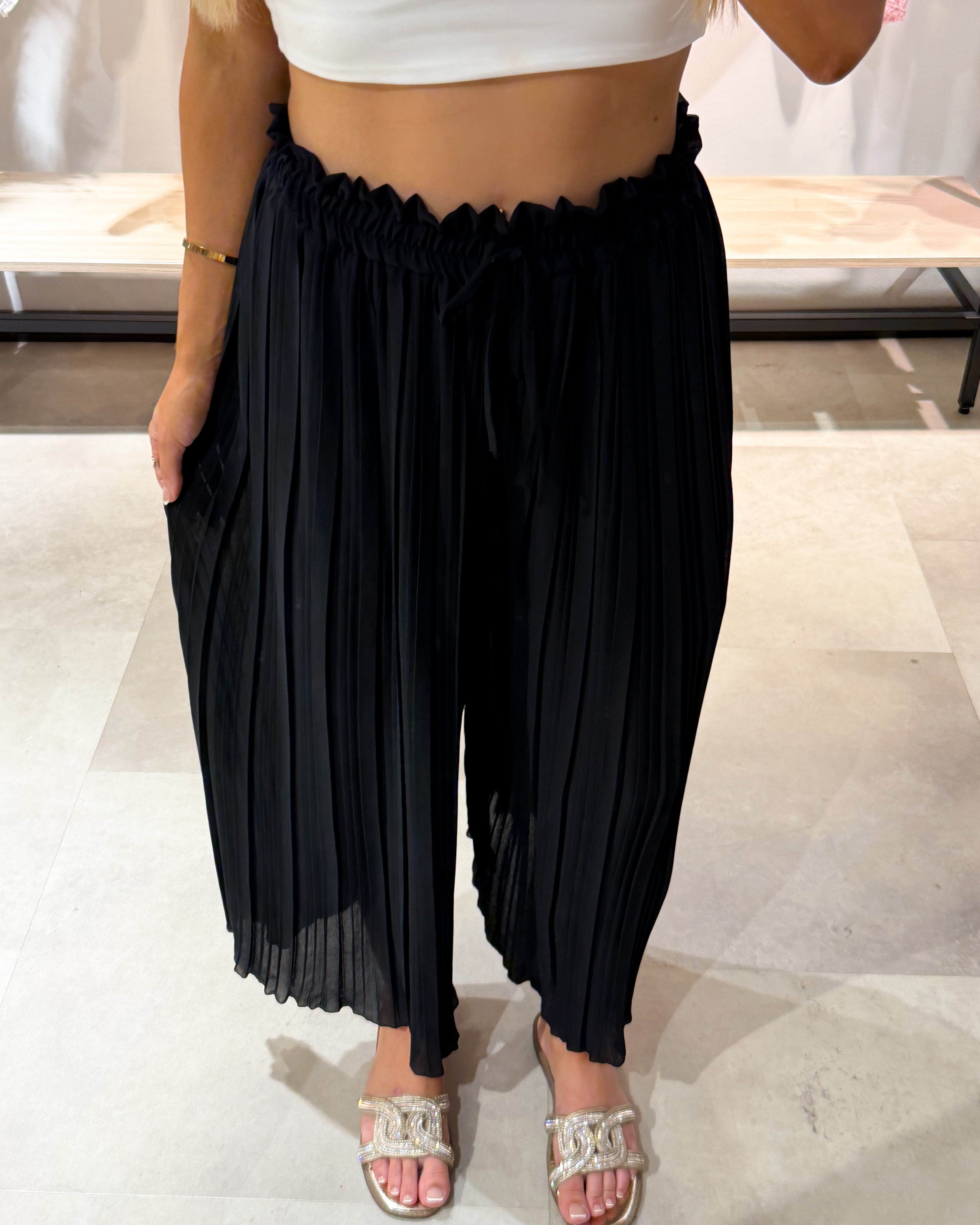 Plissierte Hose "Nola“