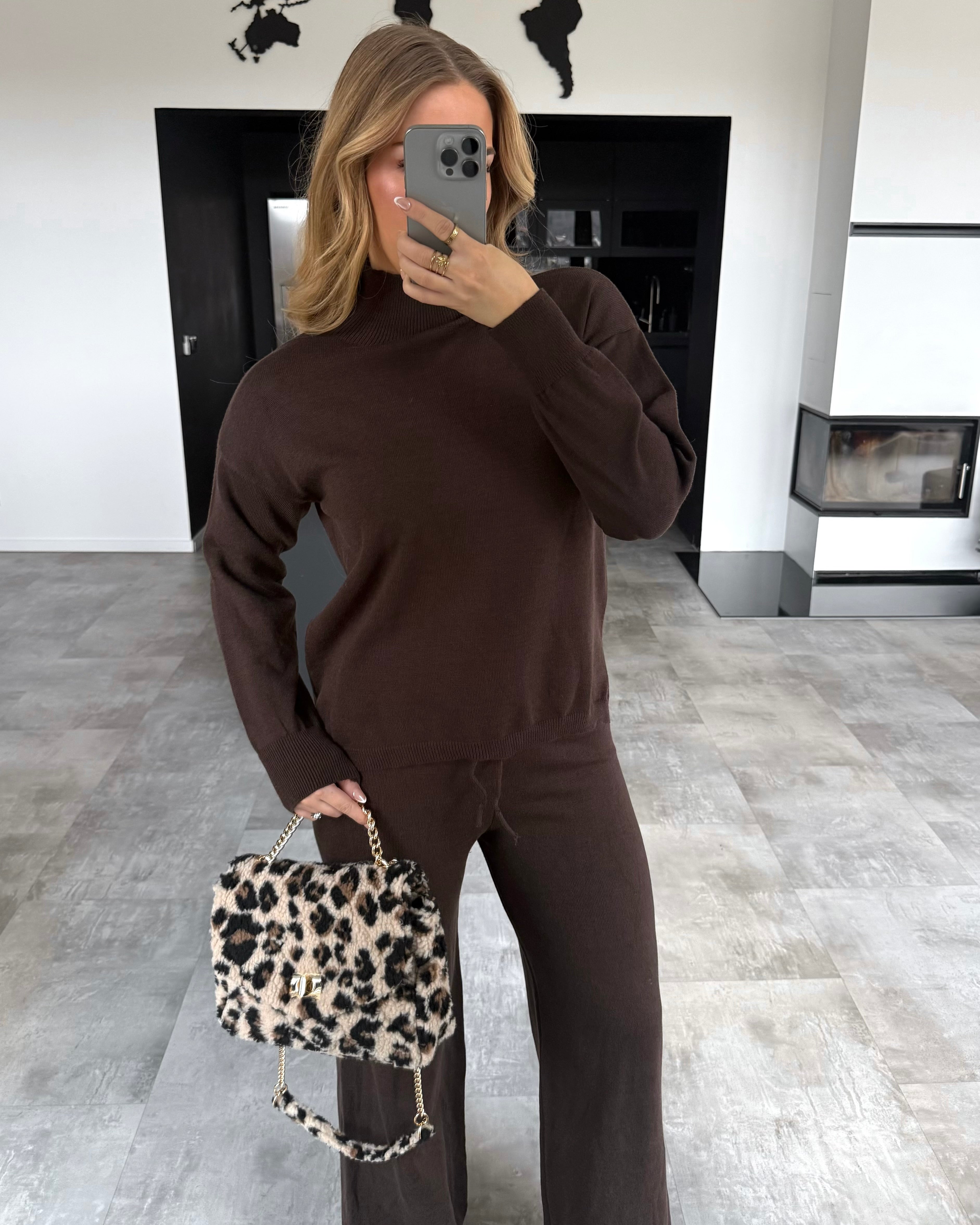 Zweiteiler “Gia” Chocolate