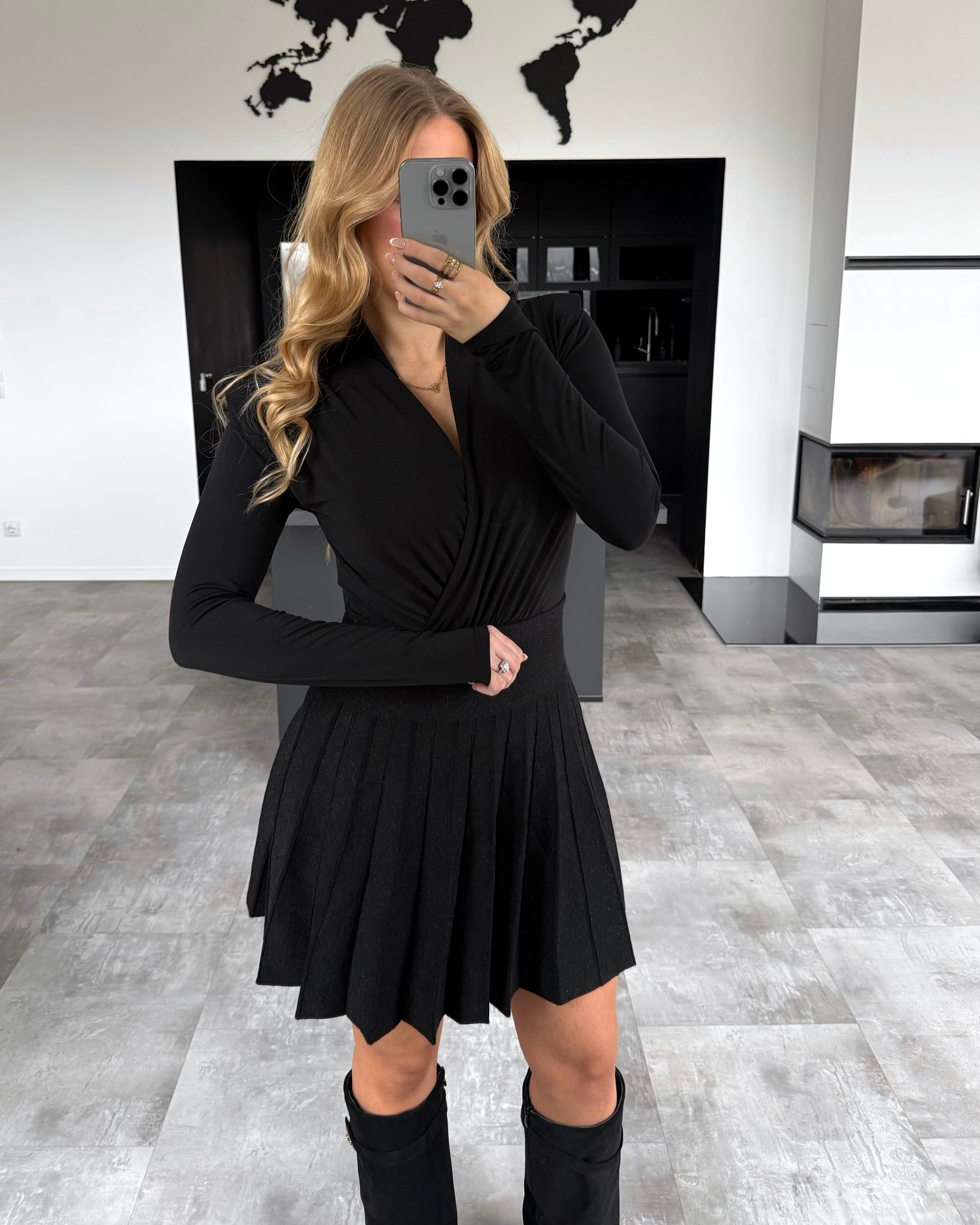 Crossover Body "Cindy" Schwarz