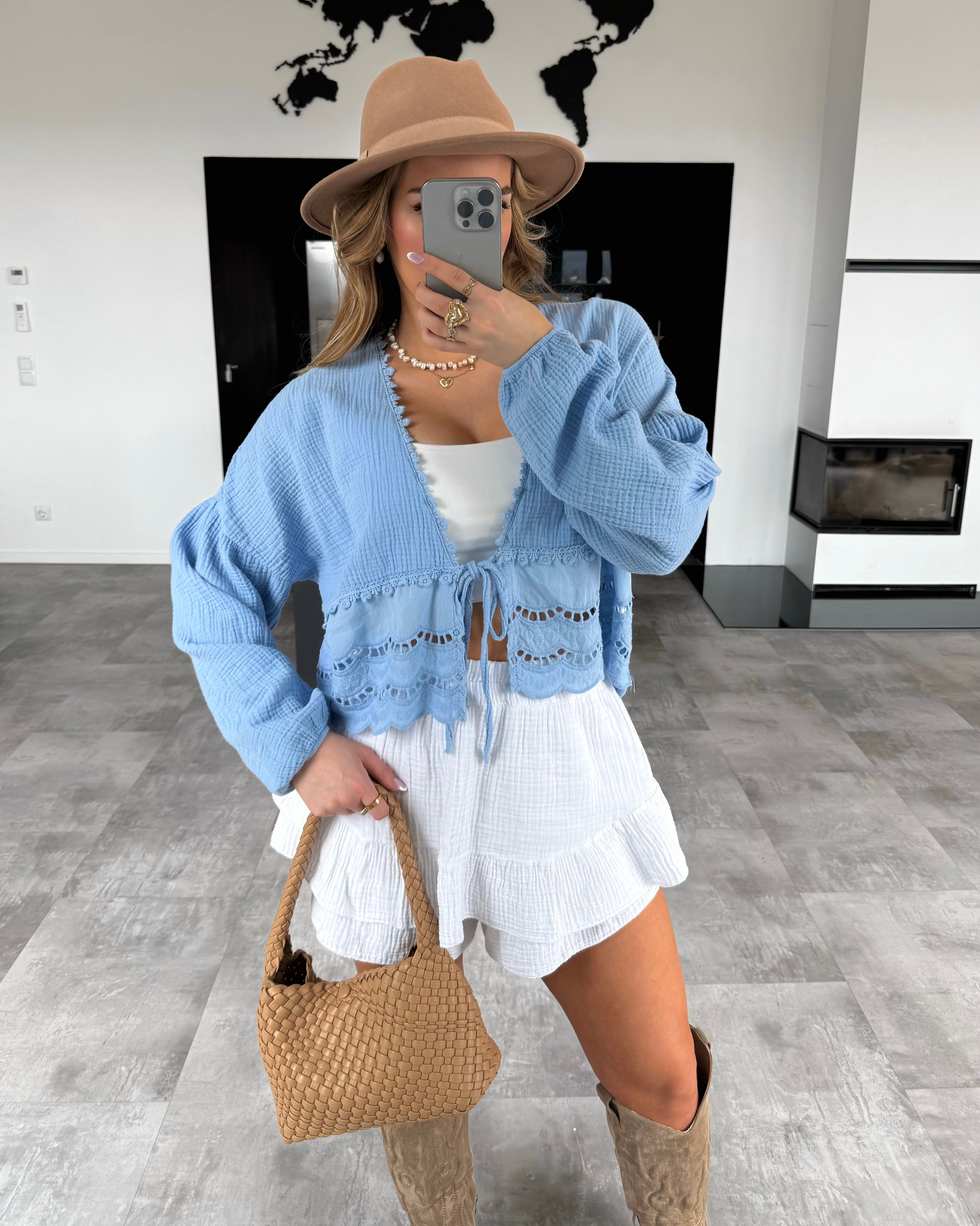 Musselin Knoten-Bluse "Emmi" Hellblau