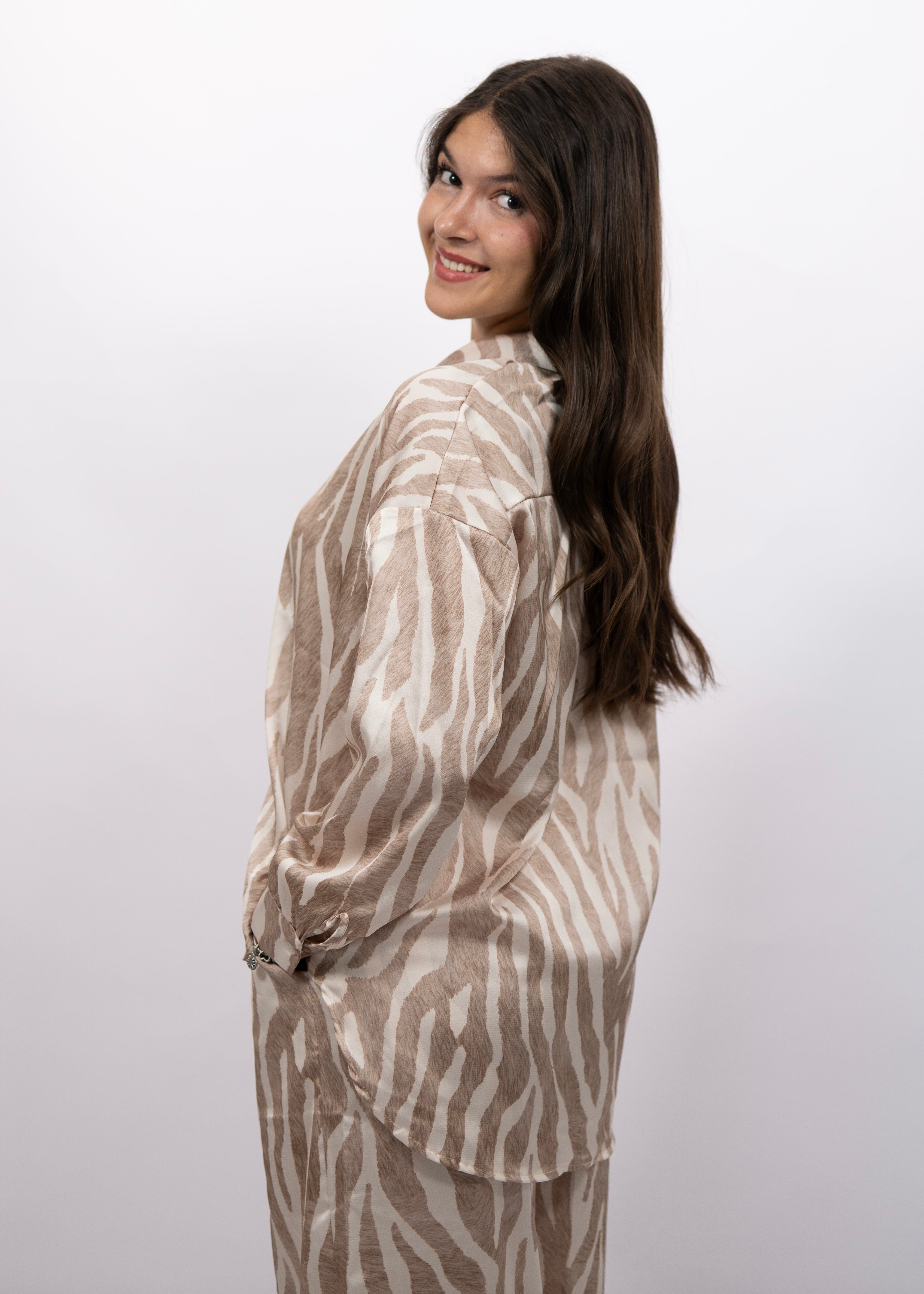 Satinbluse "Indira" Zebra-Print Beige