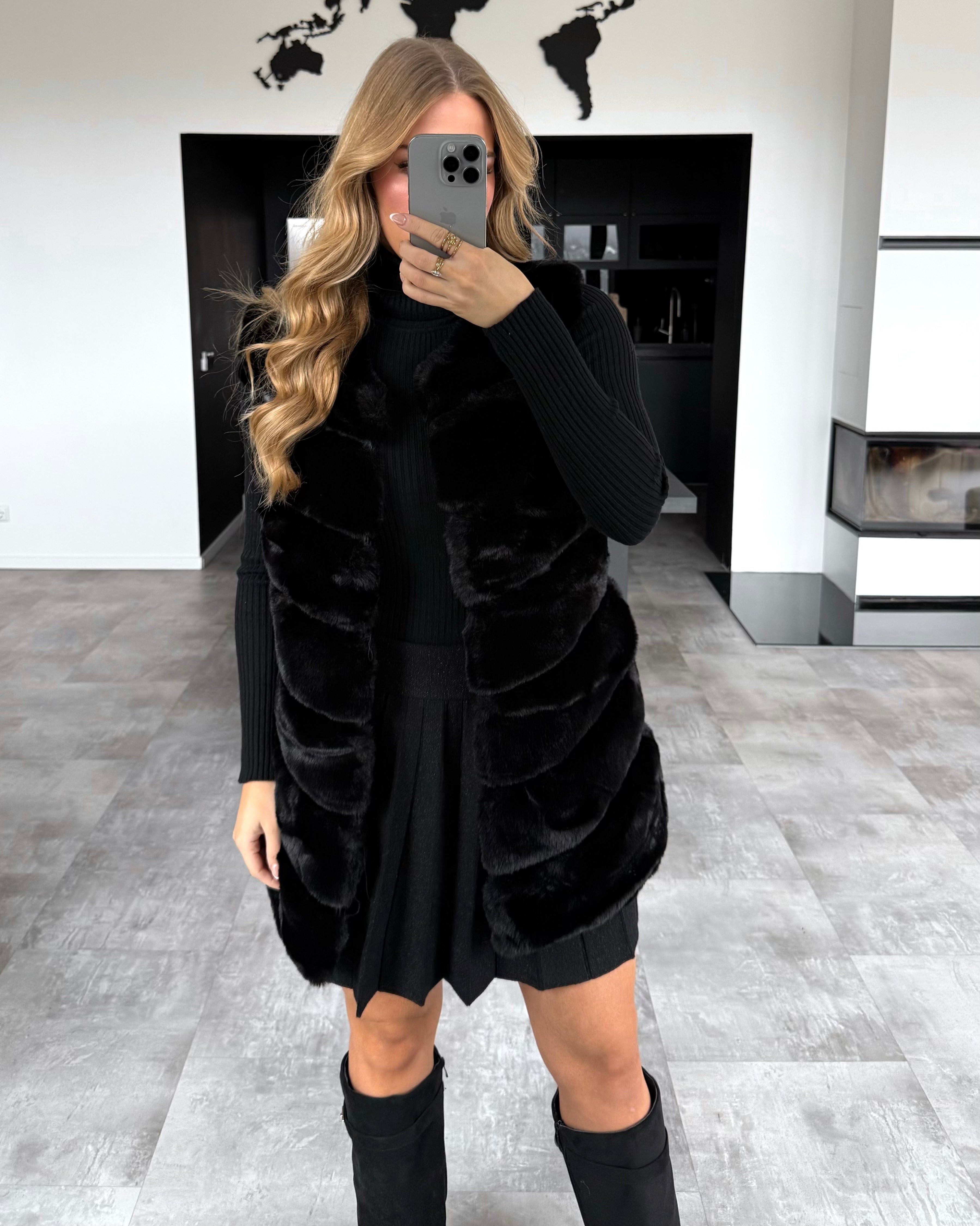 Fellweste “Valery” Schwarz