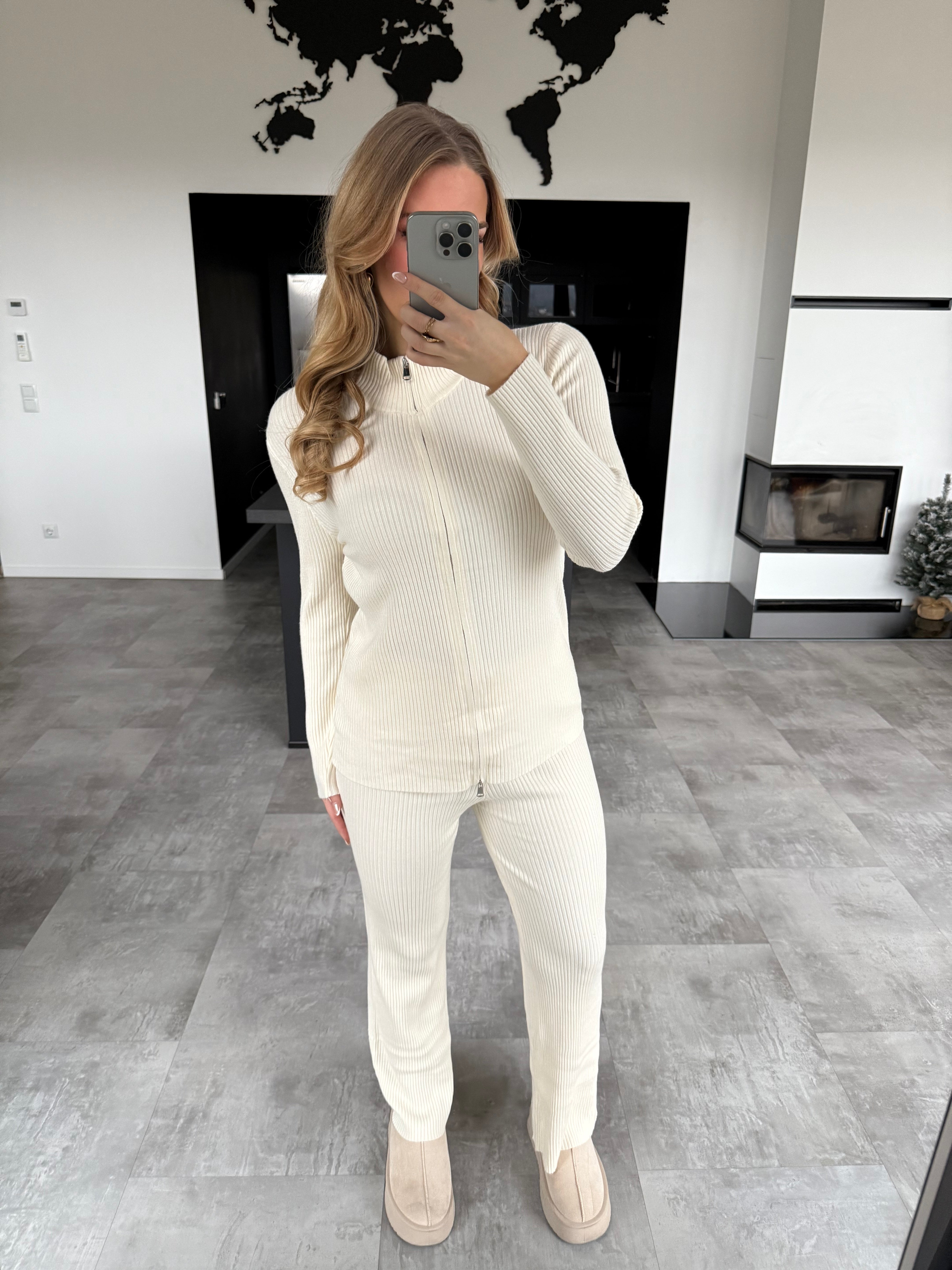 Zweiteiler „Liva“ Ecru