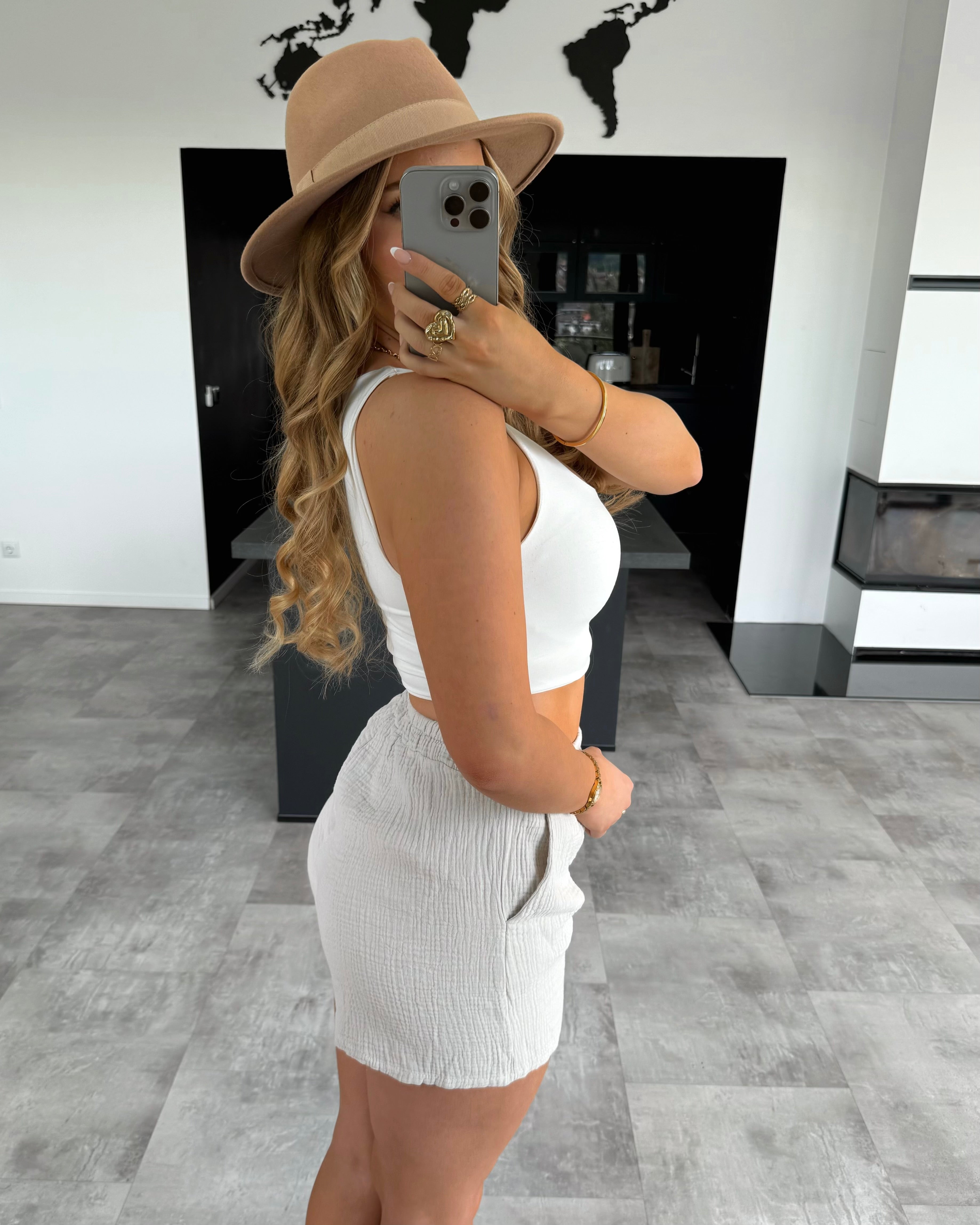 BWARE Musselin Shorts “Sunny” Beige #142