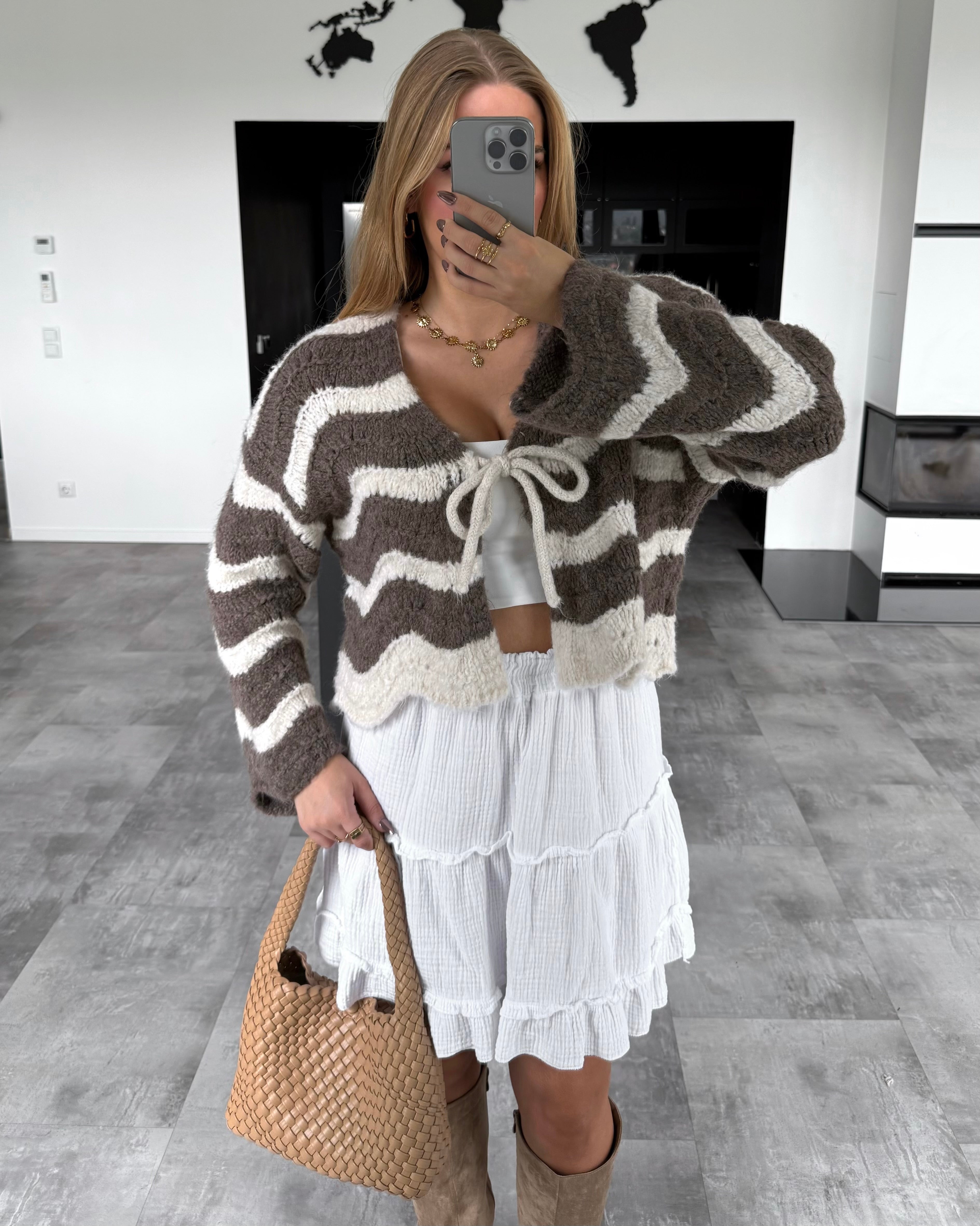 Häkelknoten-Cardigan "Lee" Chocolate-Ecru