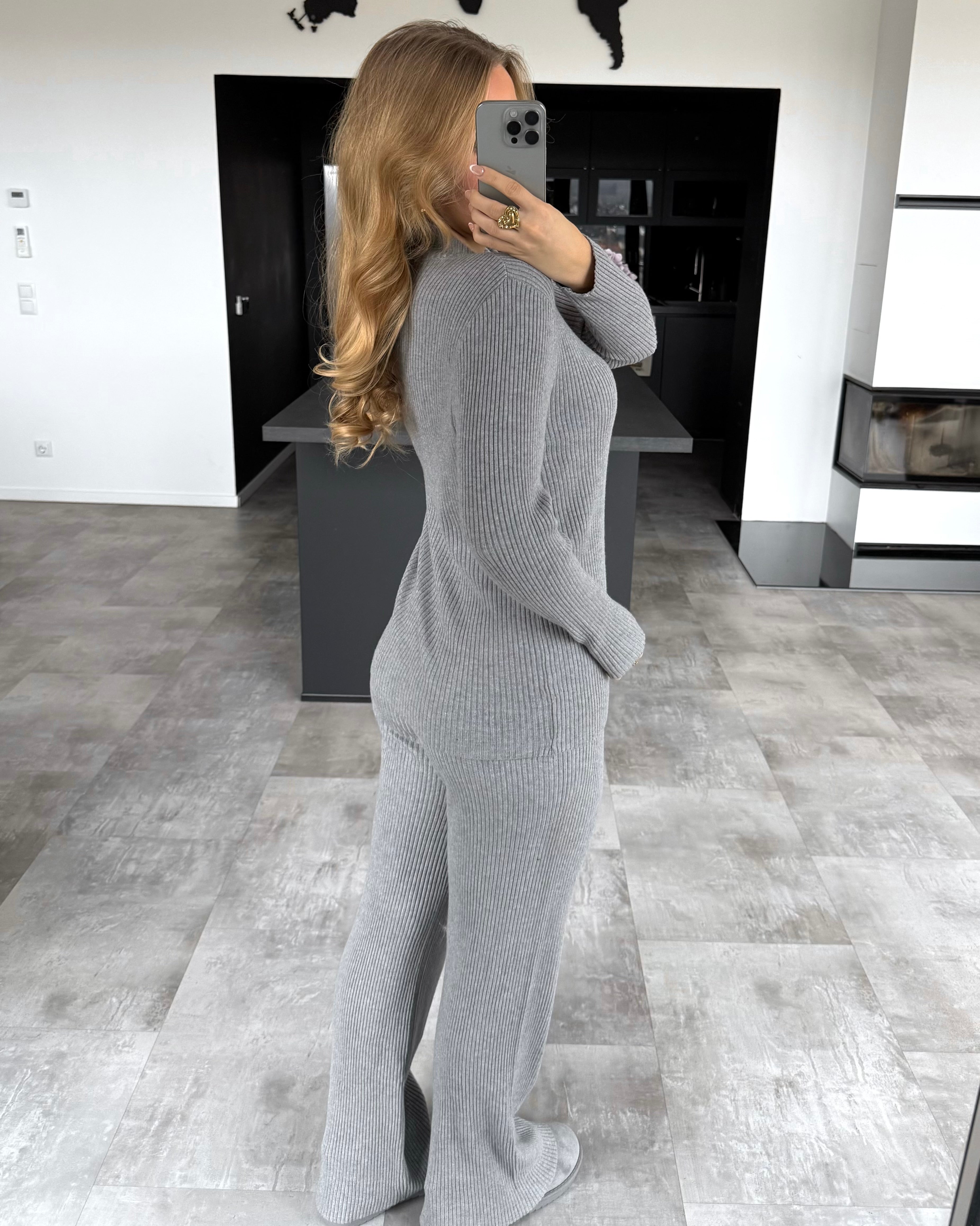 Zweiteiler “Liva“ Grau