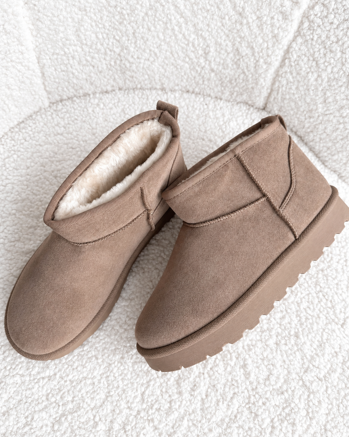 Mini Boots