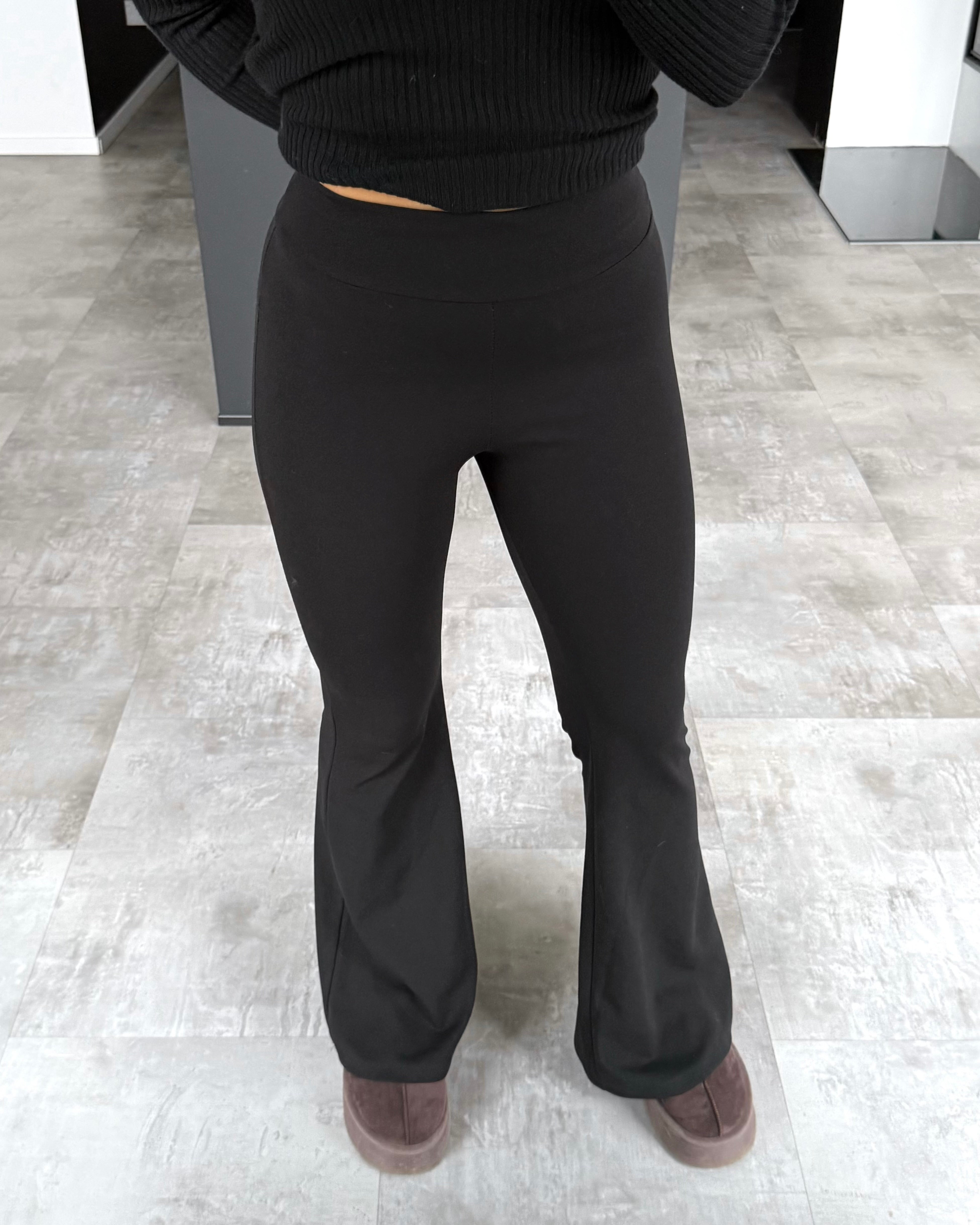 Leggings "Nila" mit Schlag Schwarz