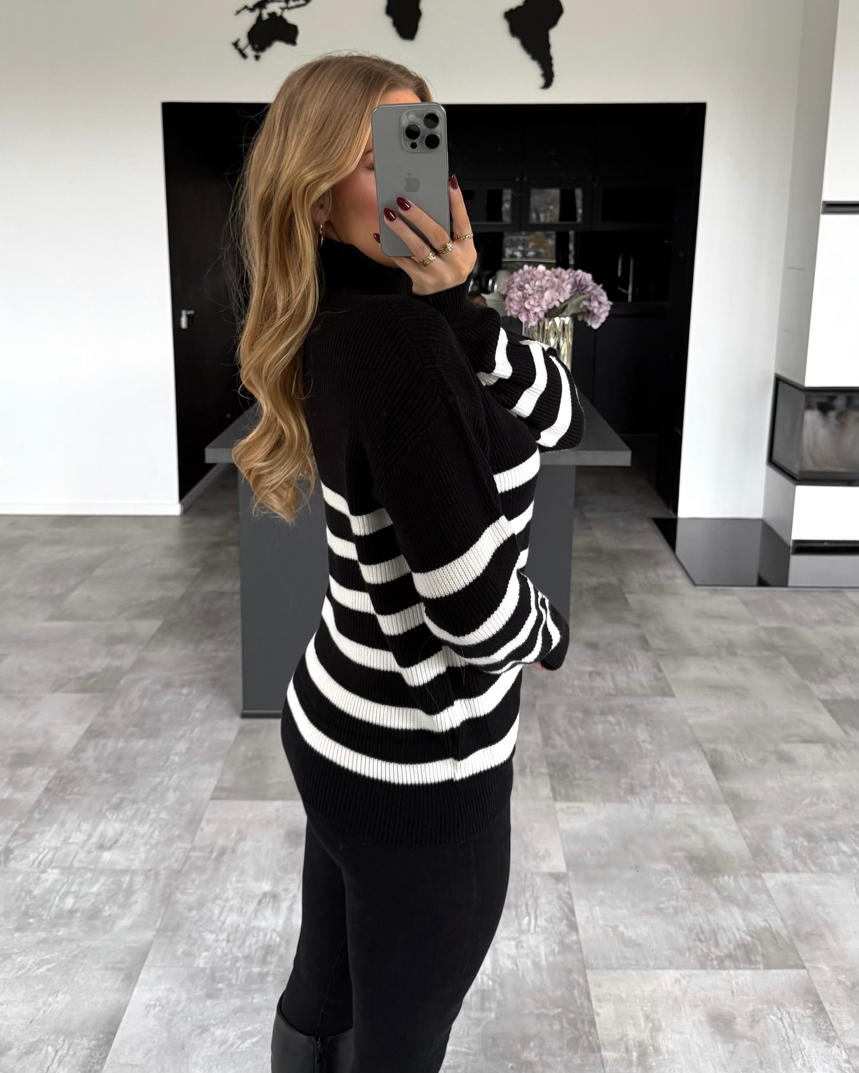 Pullover "Tori" Schwarz-Weiß