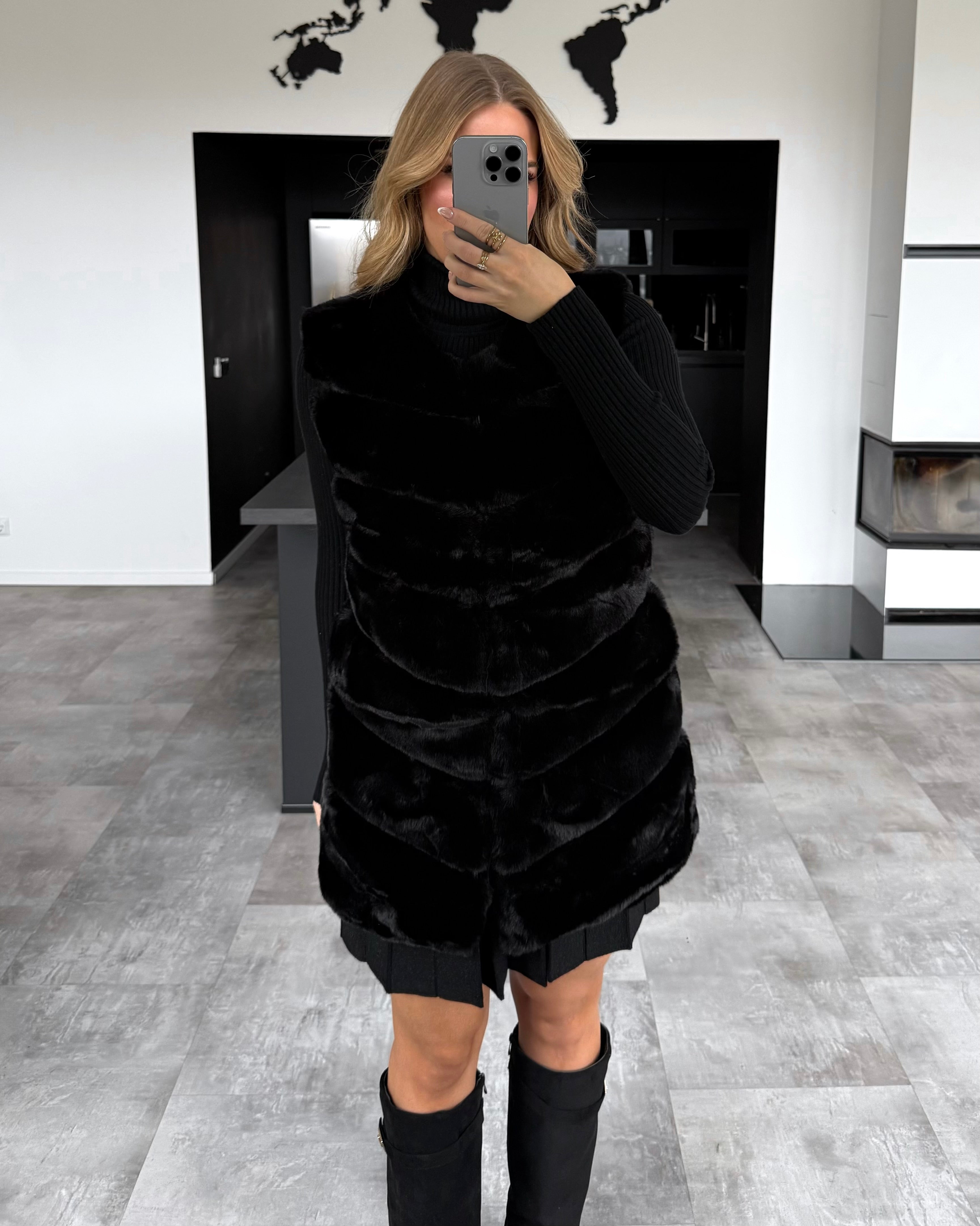 Fellweste “Valery” Schwarz