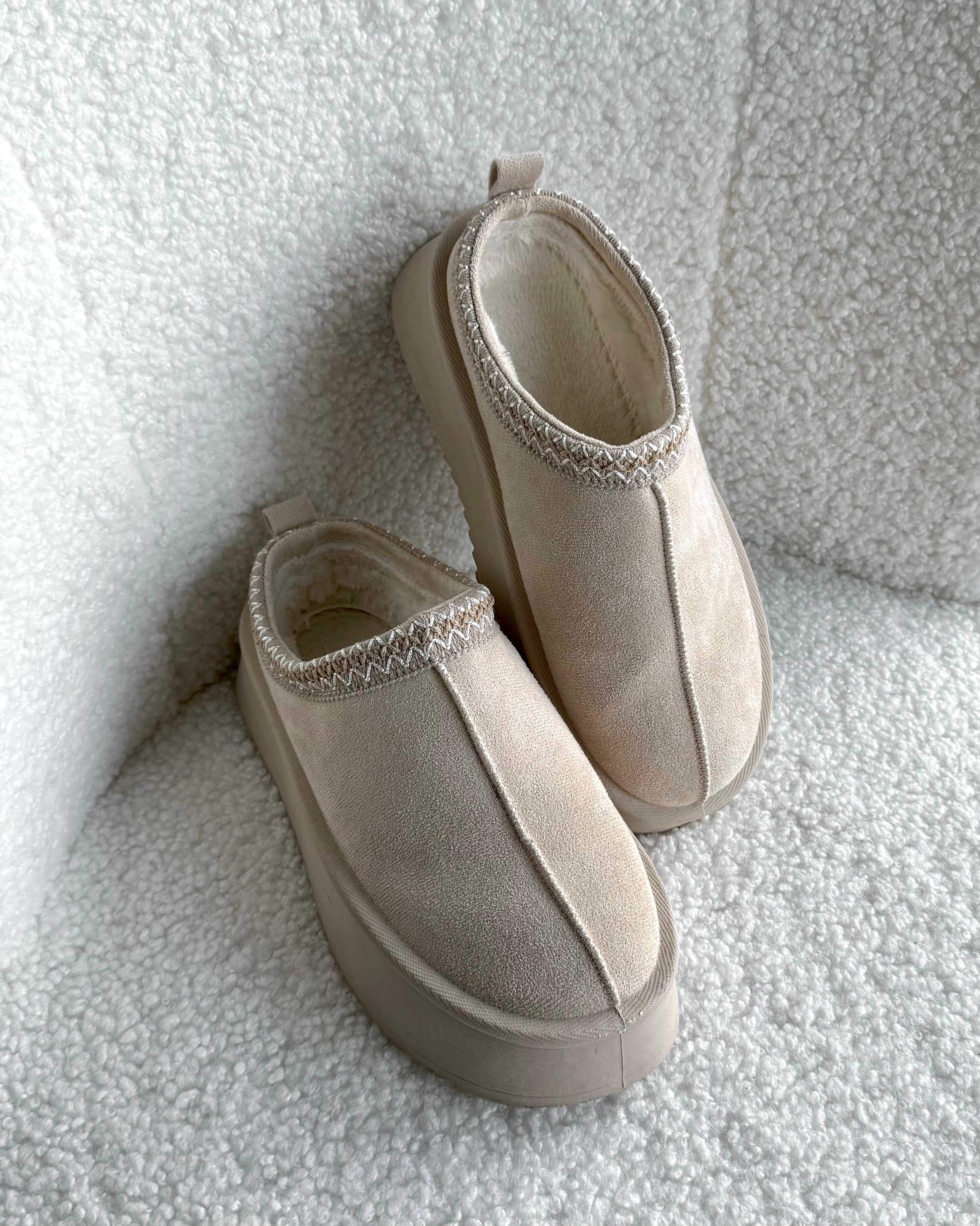 Slipper „Hazel“ mit Plateau Beige