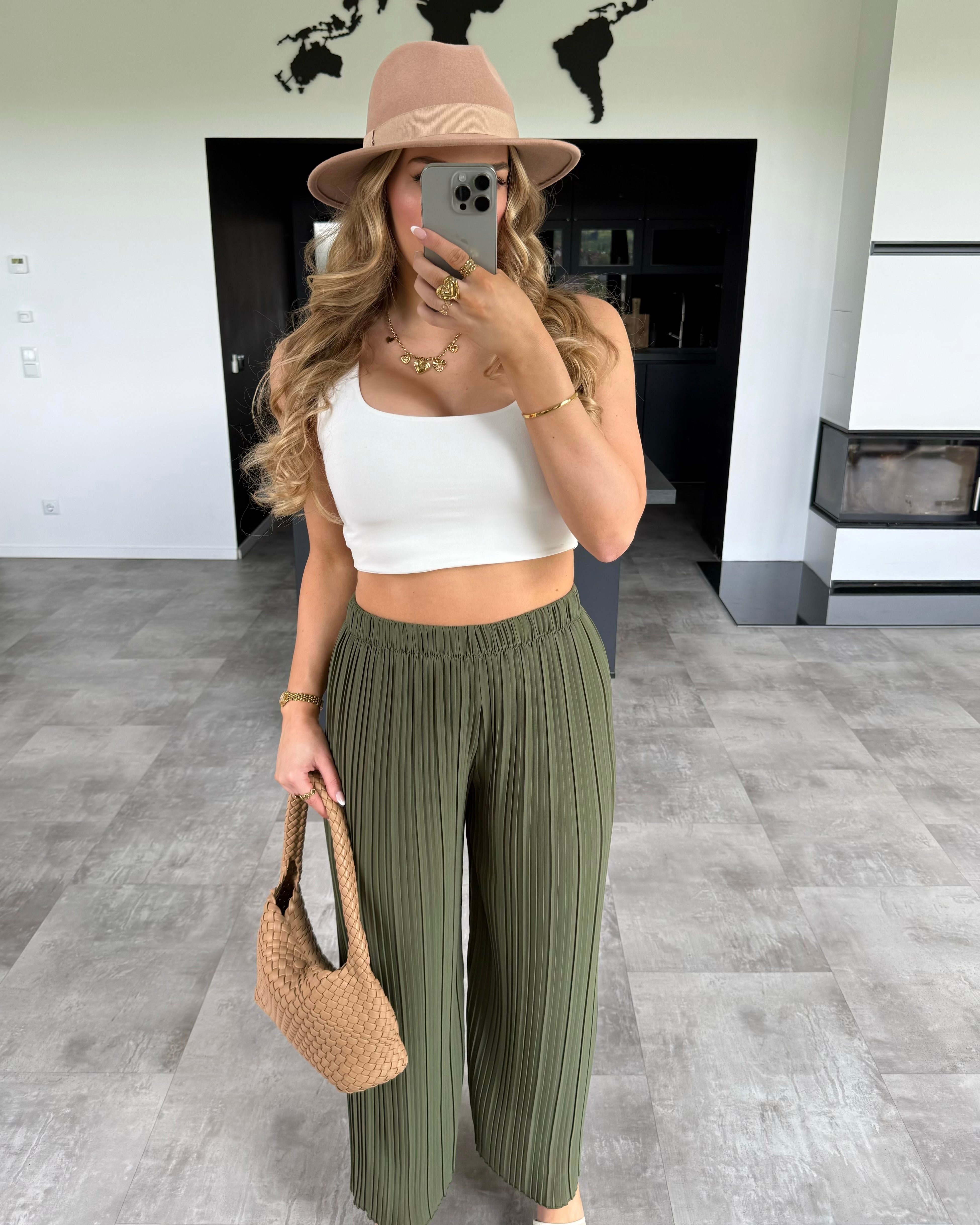 Plissierte Hose "Mala“ Khaki