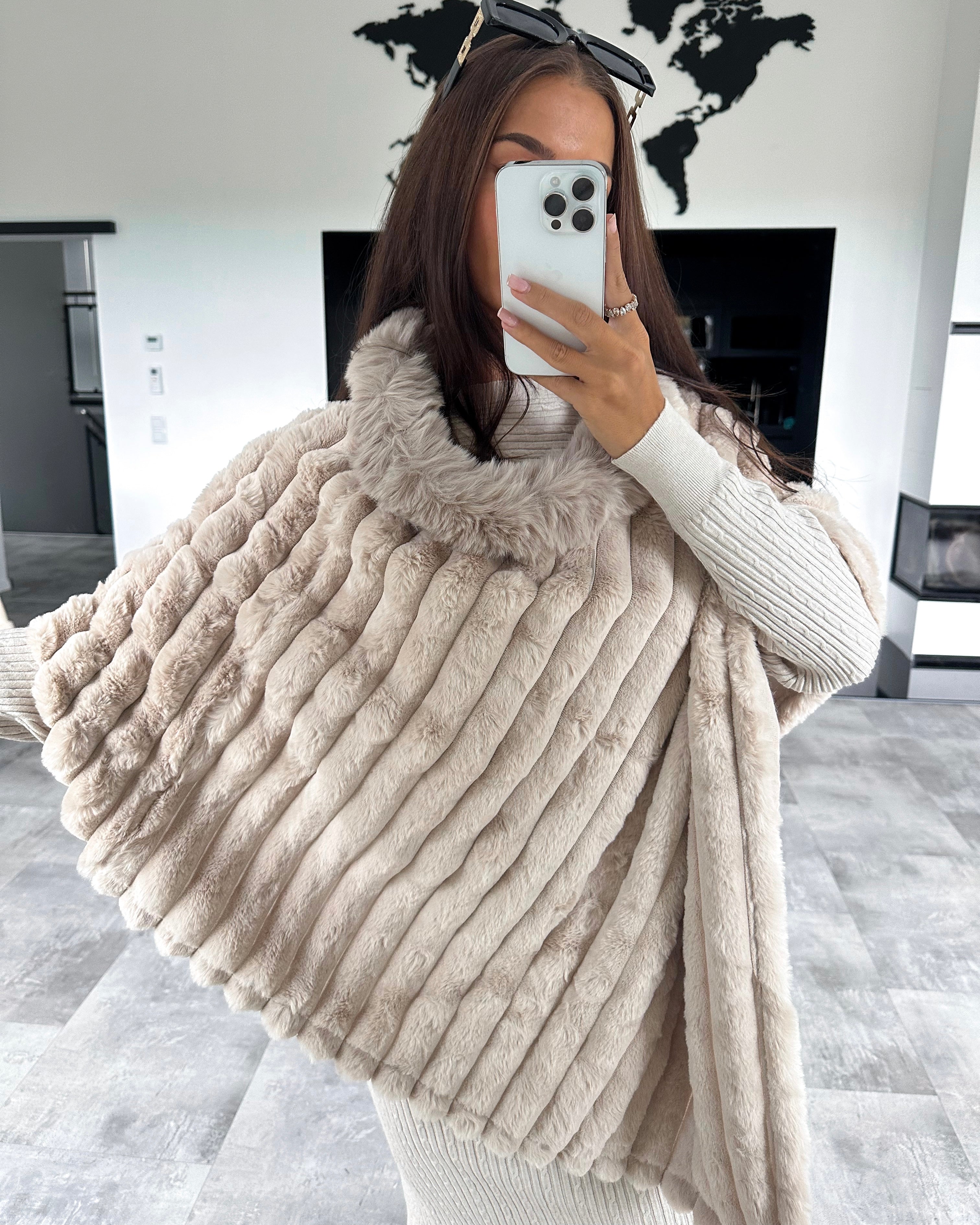 Poncho "Heather" Beige