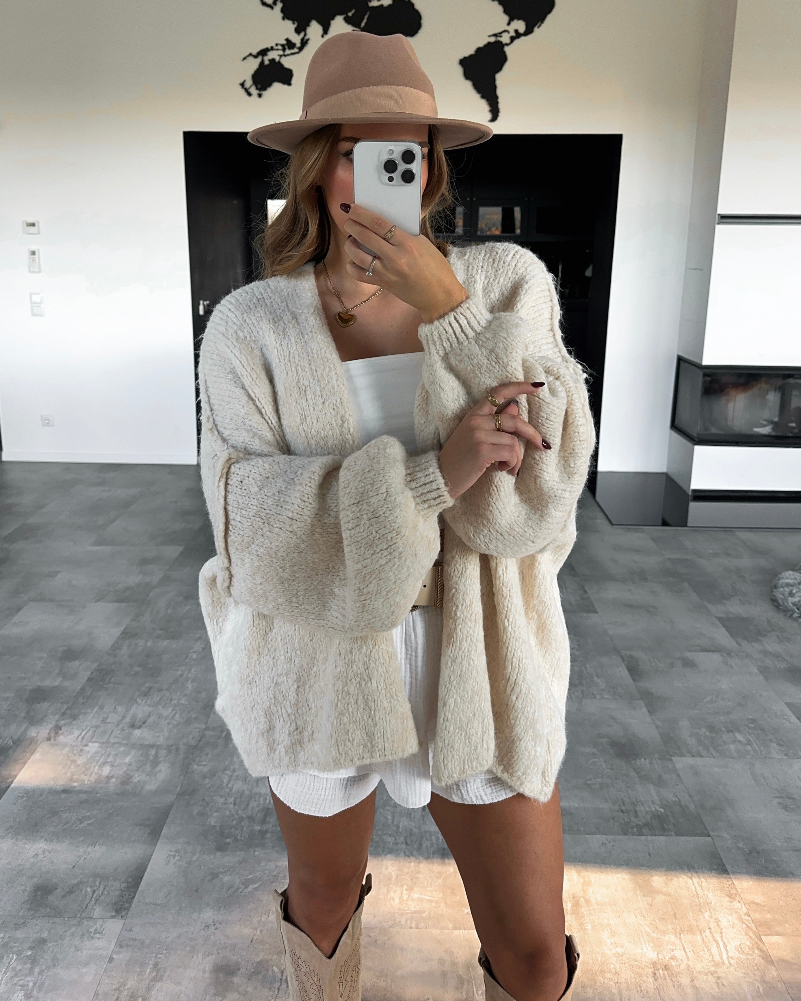 Cardigan “Livy" Ecru