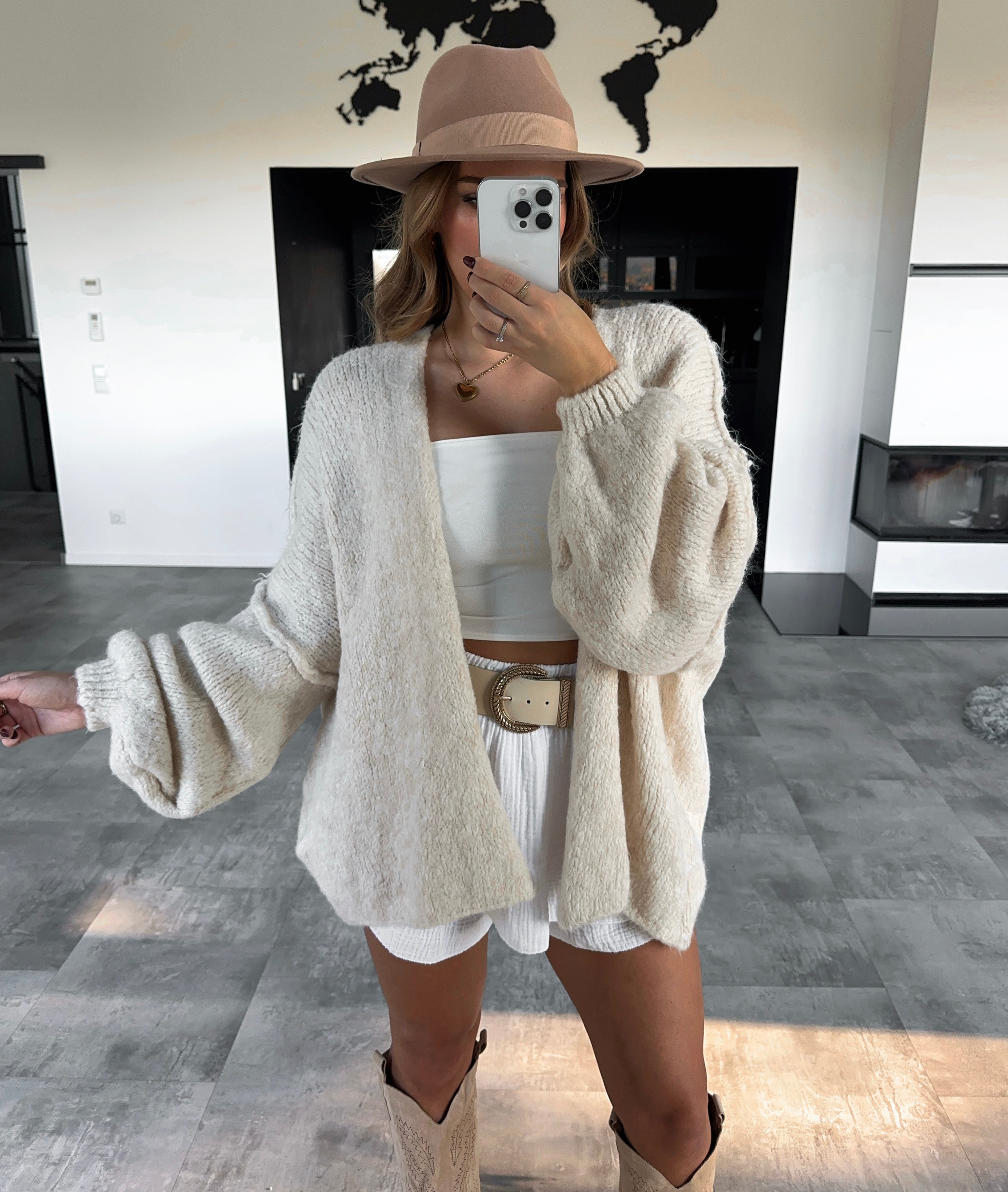 Cardigan “Livy" Ecru