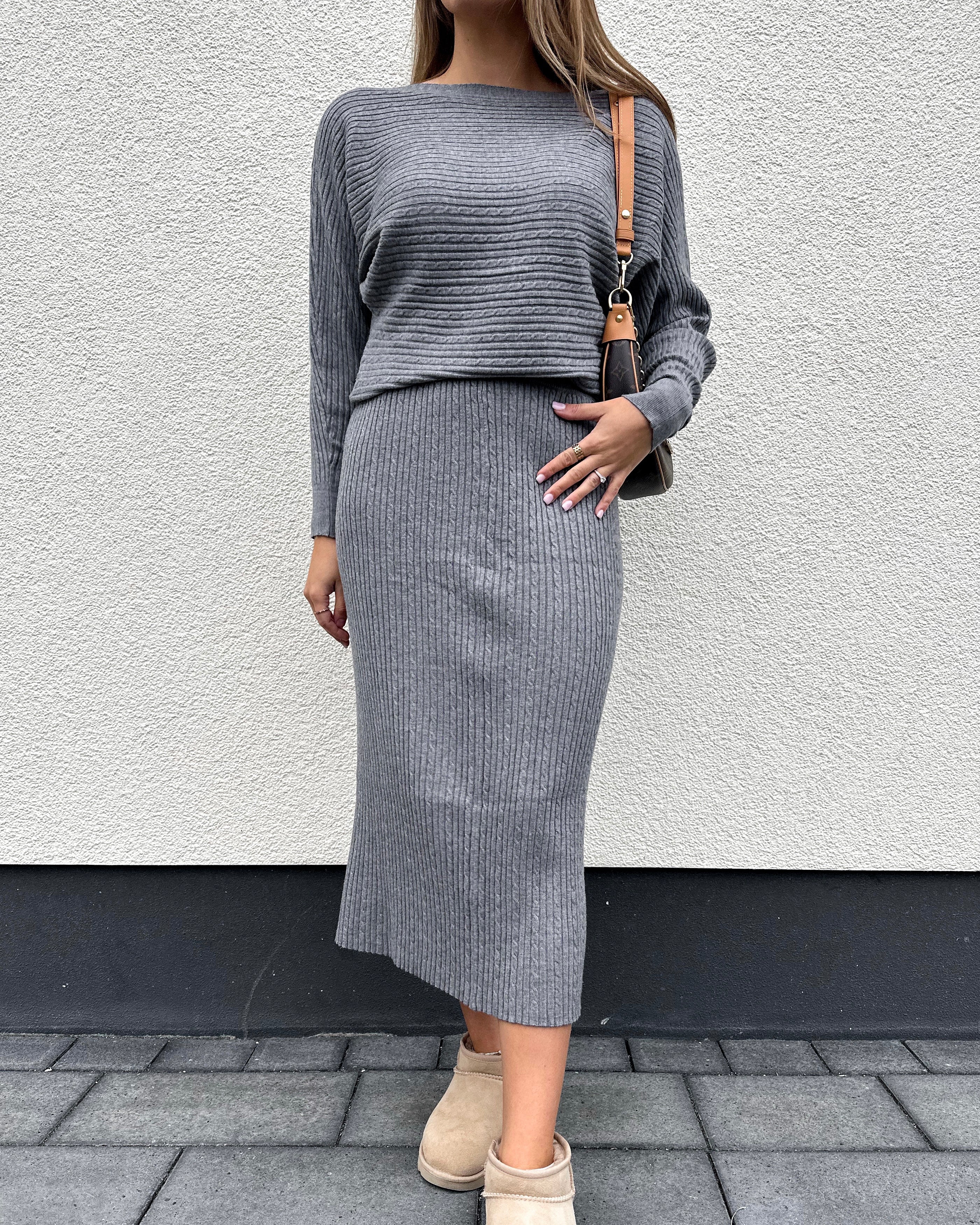 Zweiteiler "Olivia" Pullover & Rock Grau