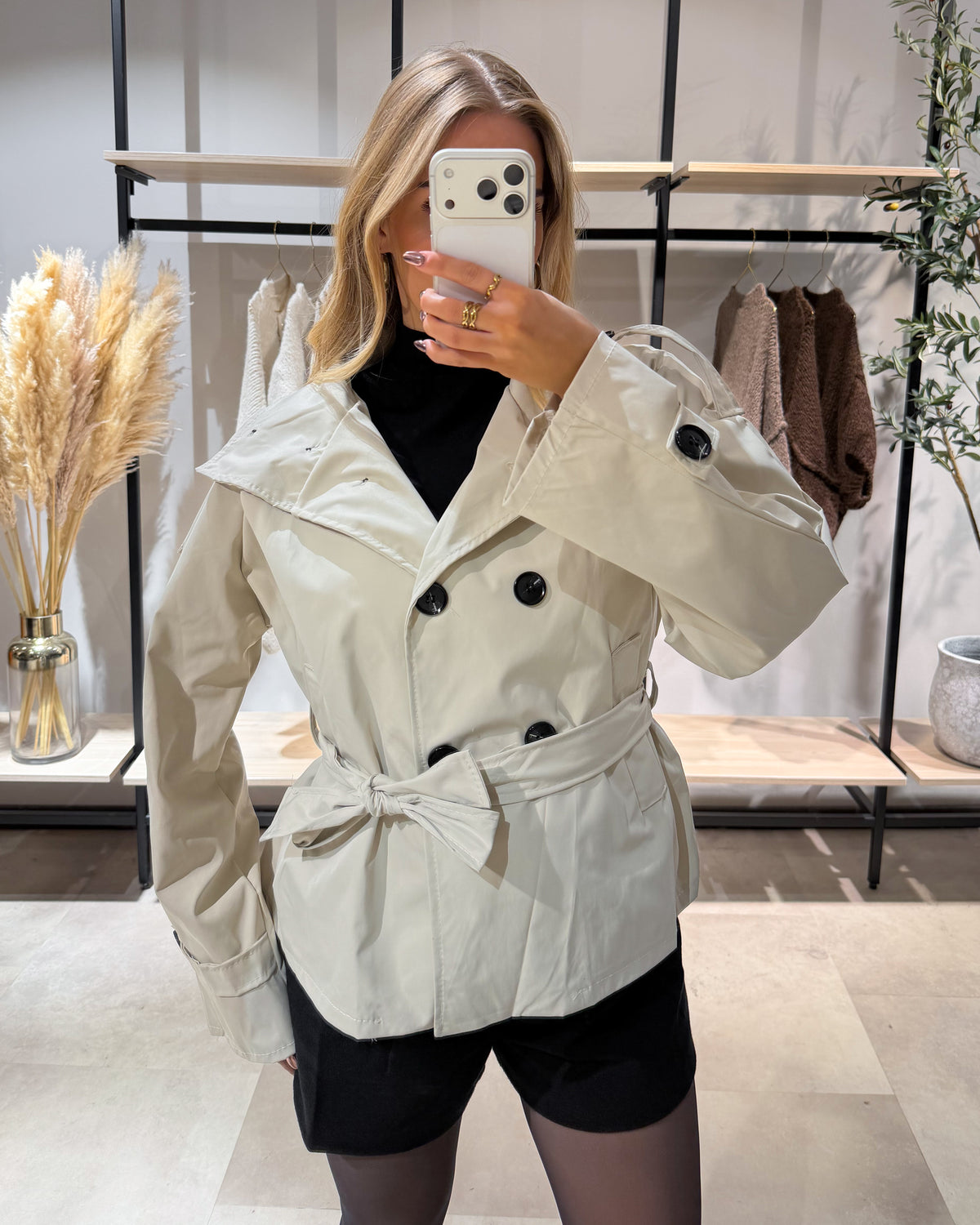 Trenchcoat “Kyla” Kurz
