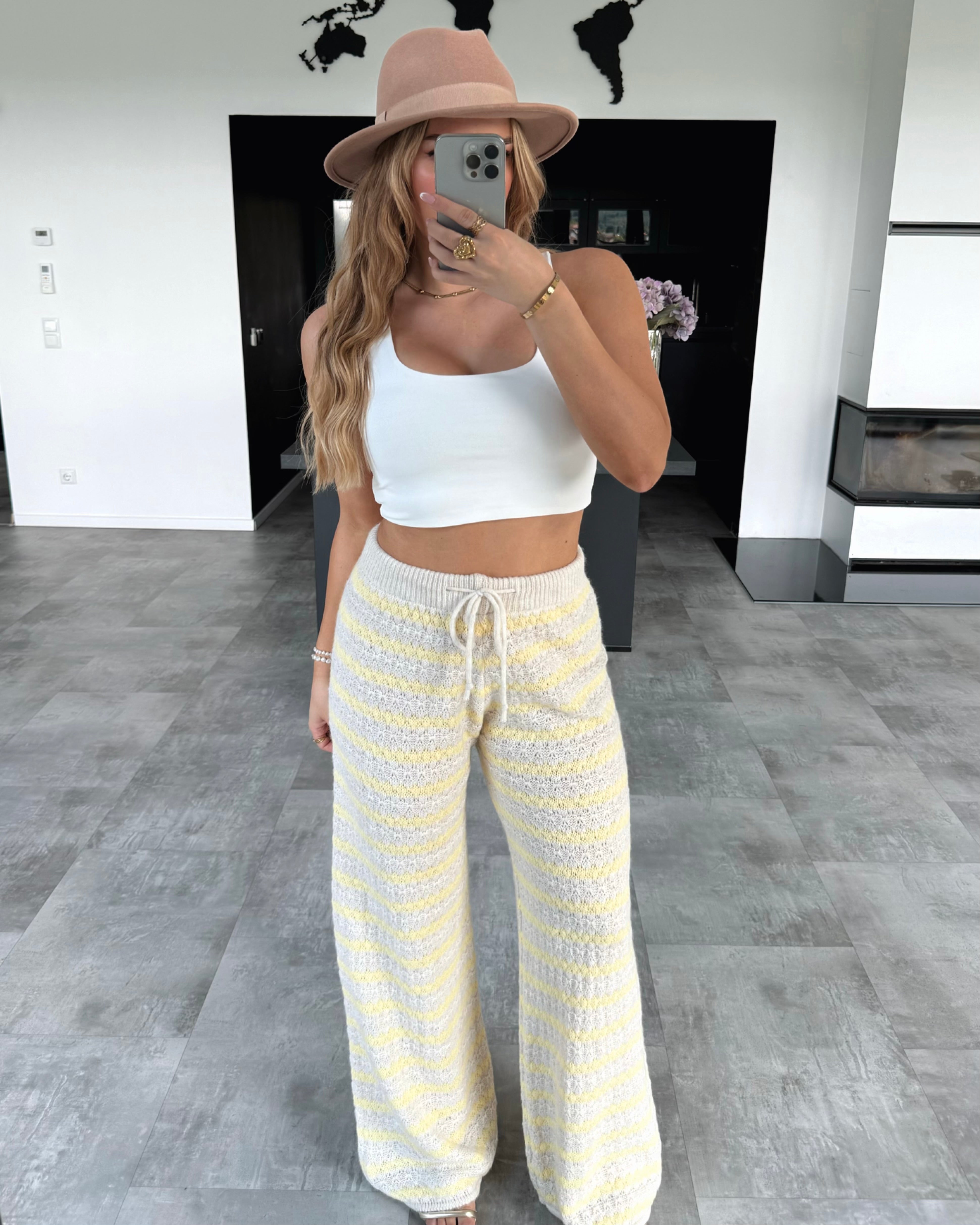 Häkelhose “Polly” Beige-Gelb