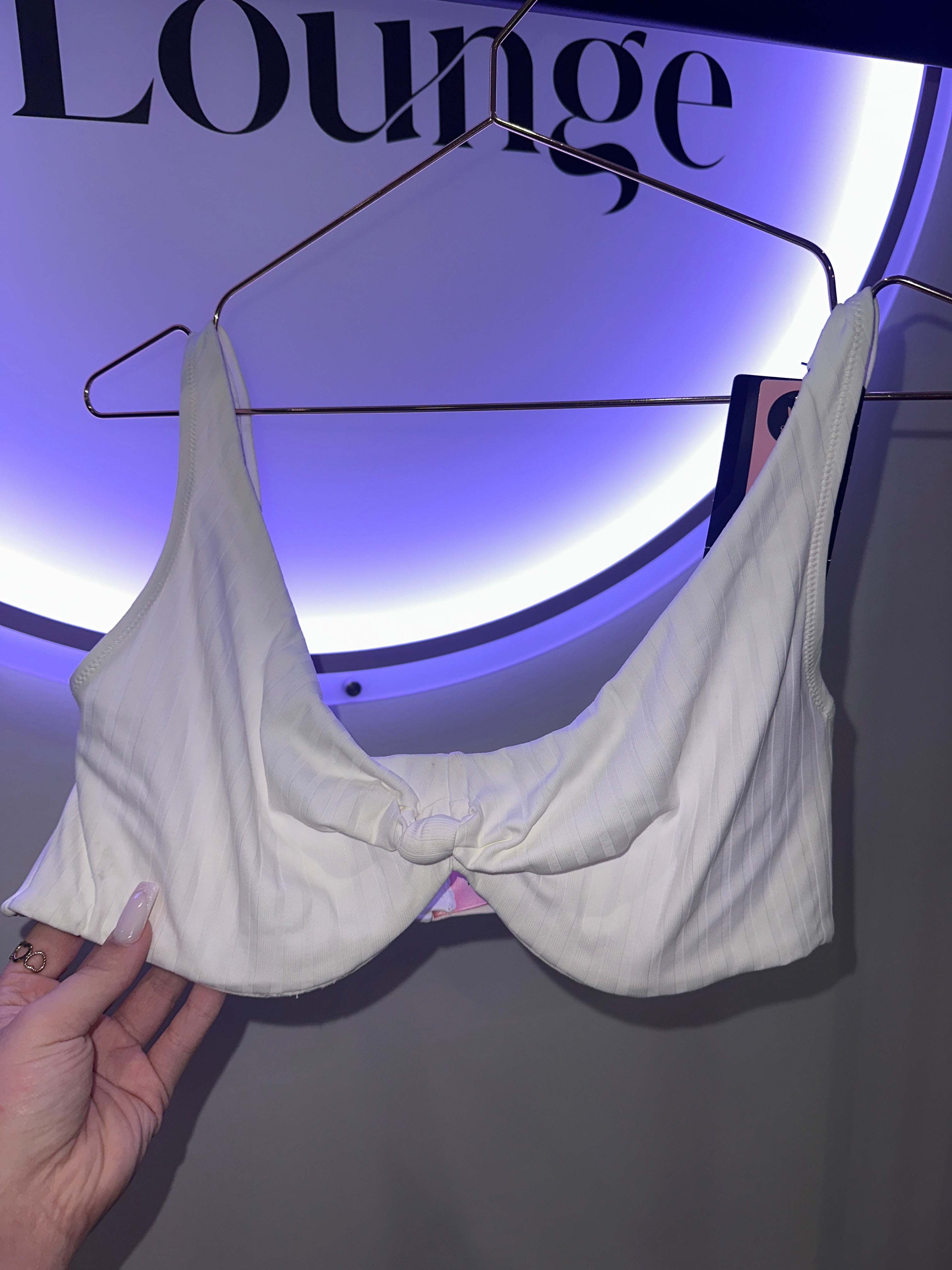 EINZELSTÜCK Bikini Oberteil Weiß mit Muster #110