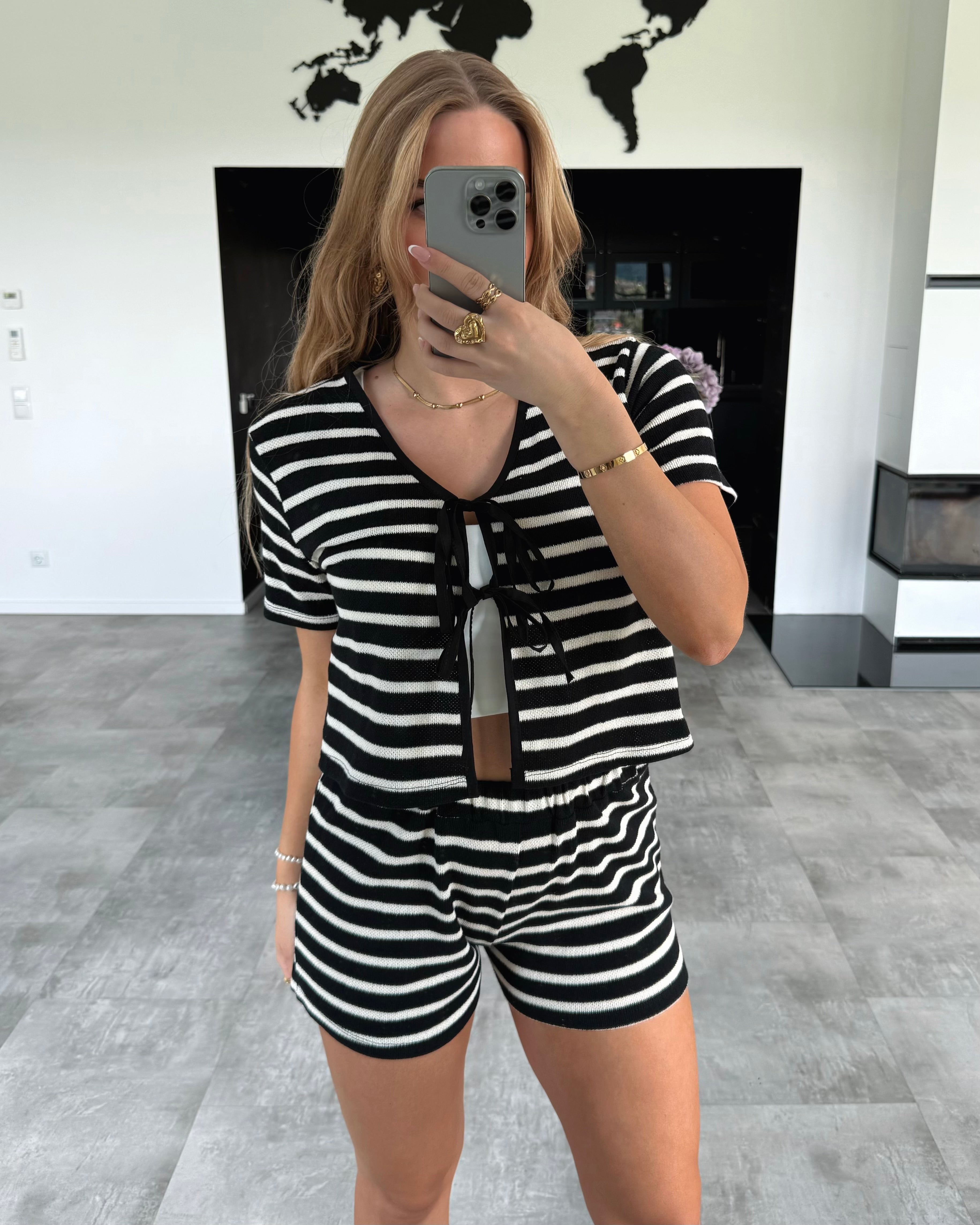 Shorts "April" Schwarz-Beige