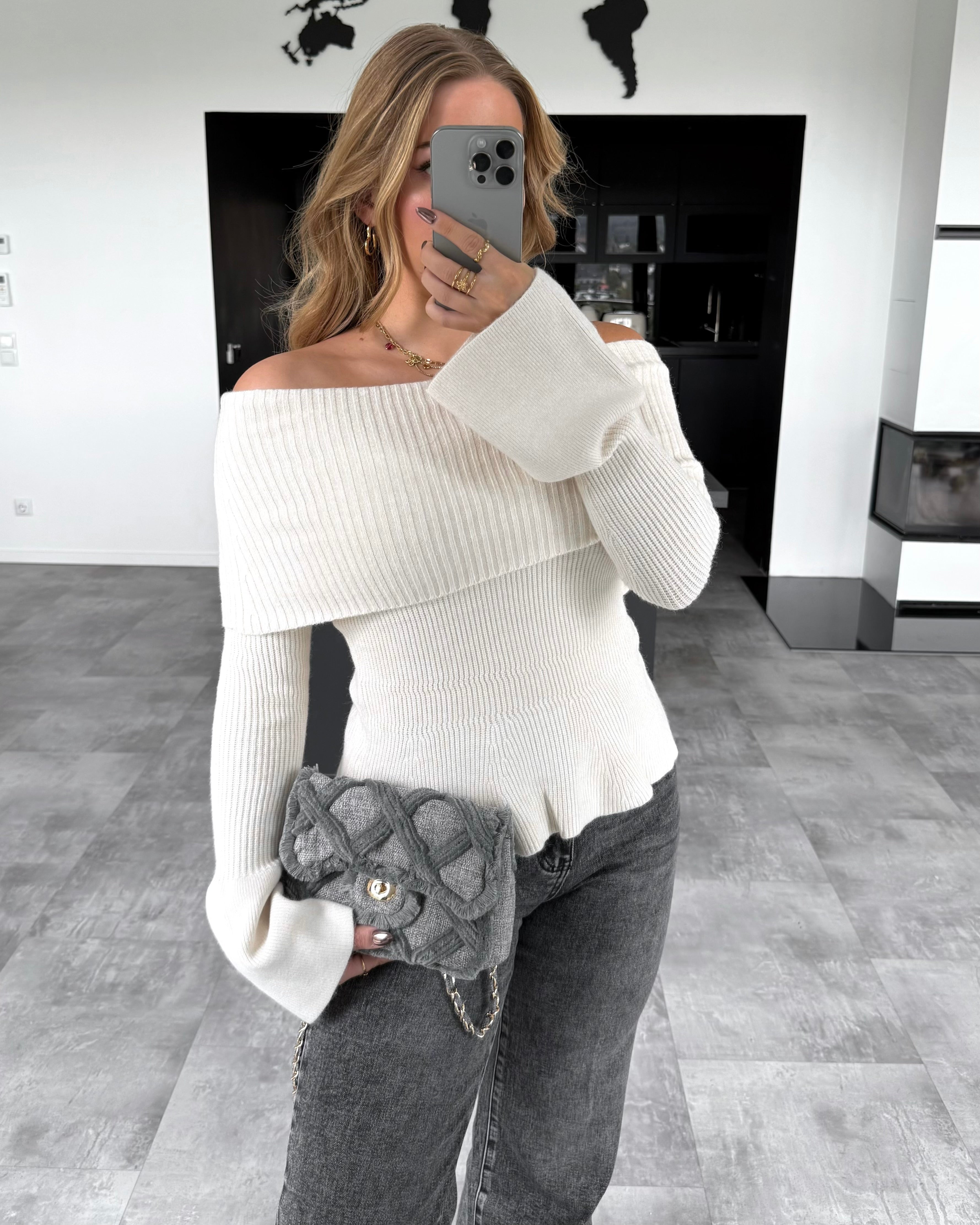 Off-Shoulder Pullover „Leighton“ Ecru