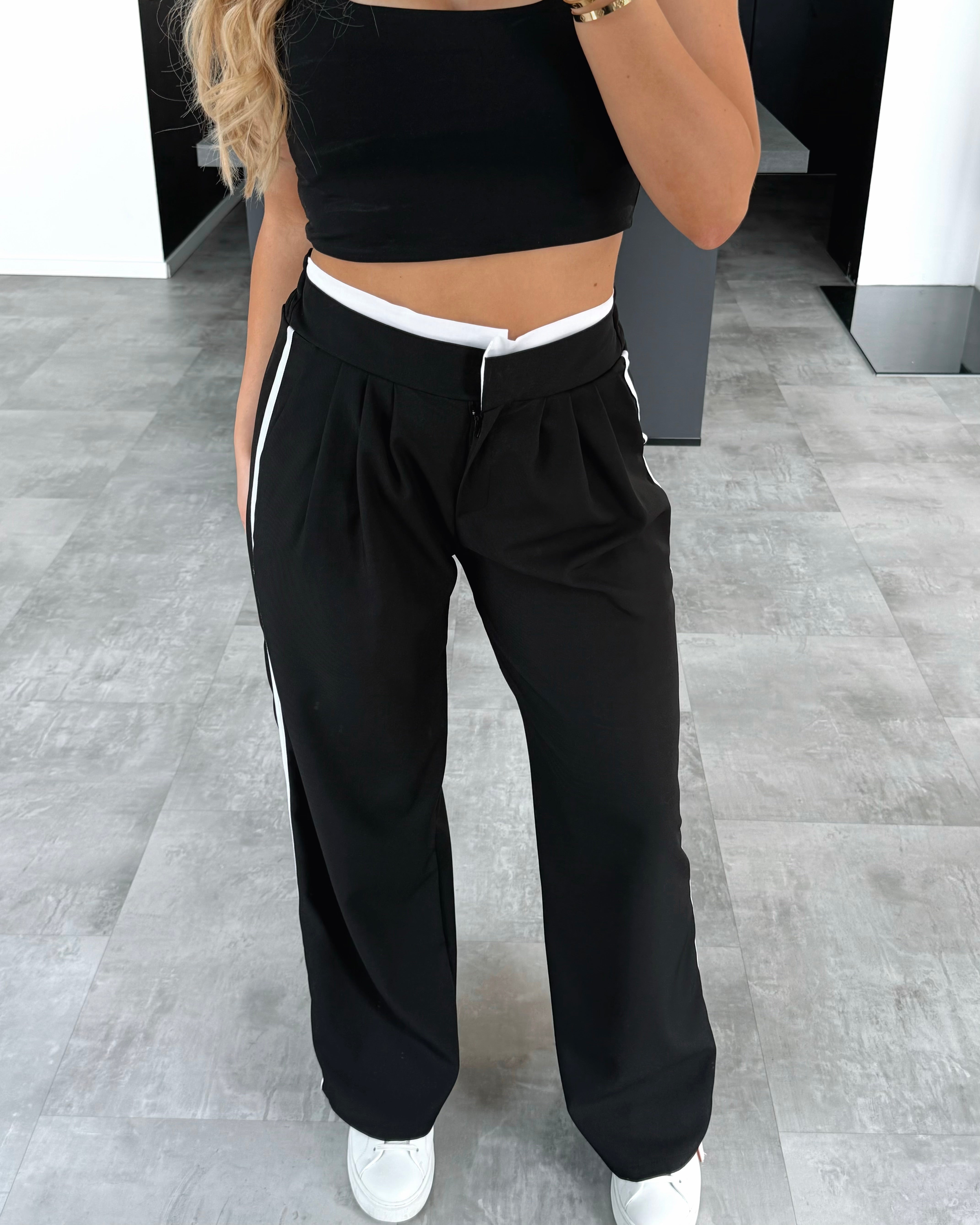 Stoffhose „Jen“ Schwarz