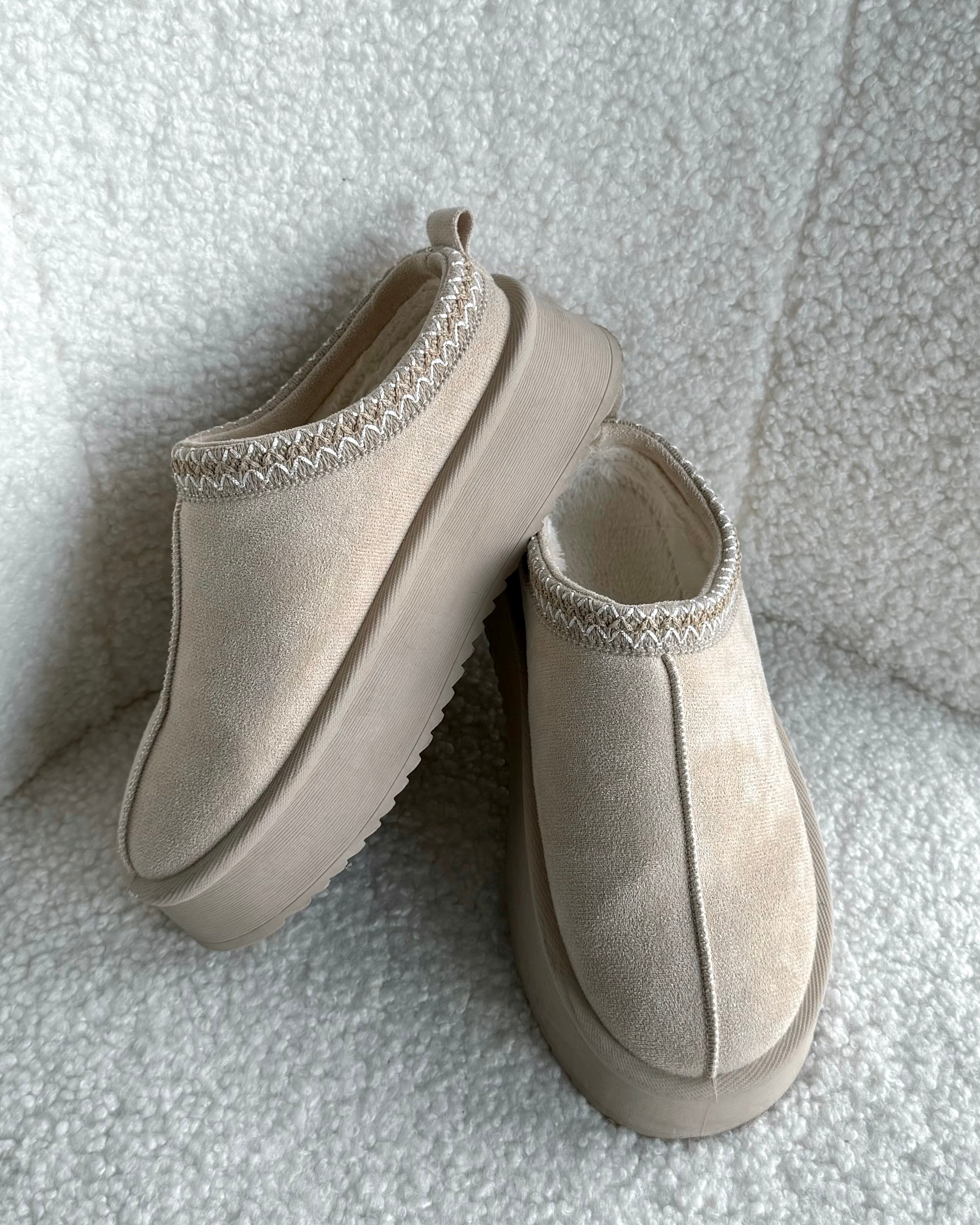 Slipper „Hazel“ mit Plateau Beige