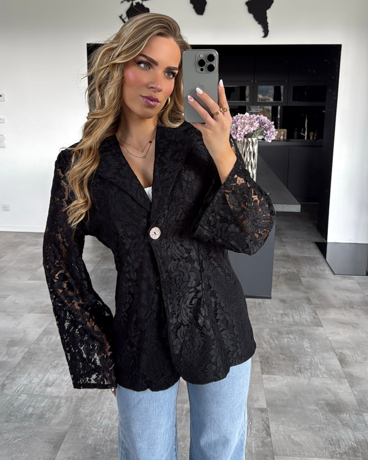Blazer “Camilla” mit Spitze Schwarz