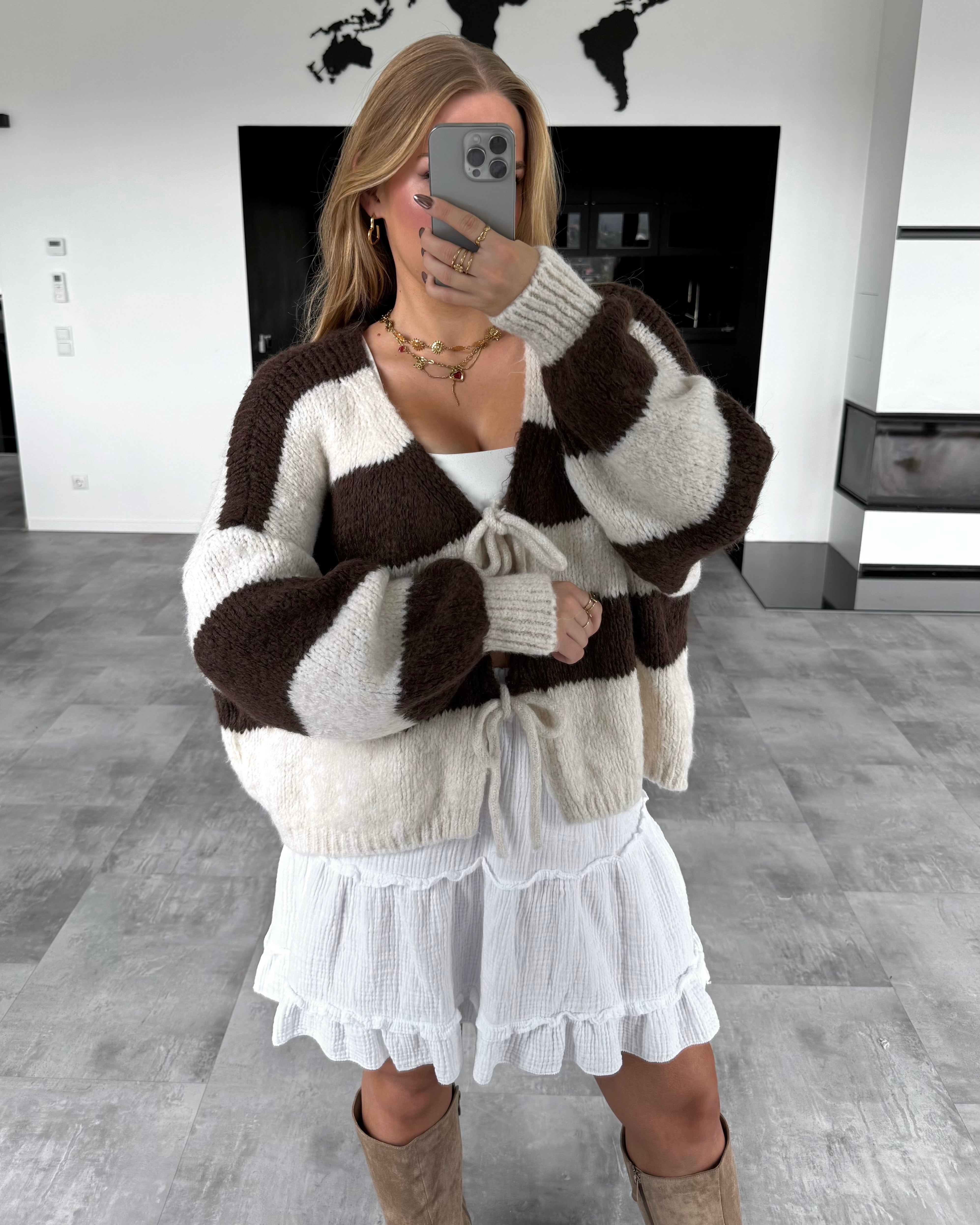 Knoten-Cardigan "Jolly" Braun-Ecru