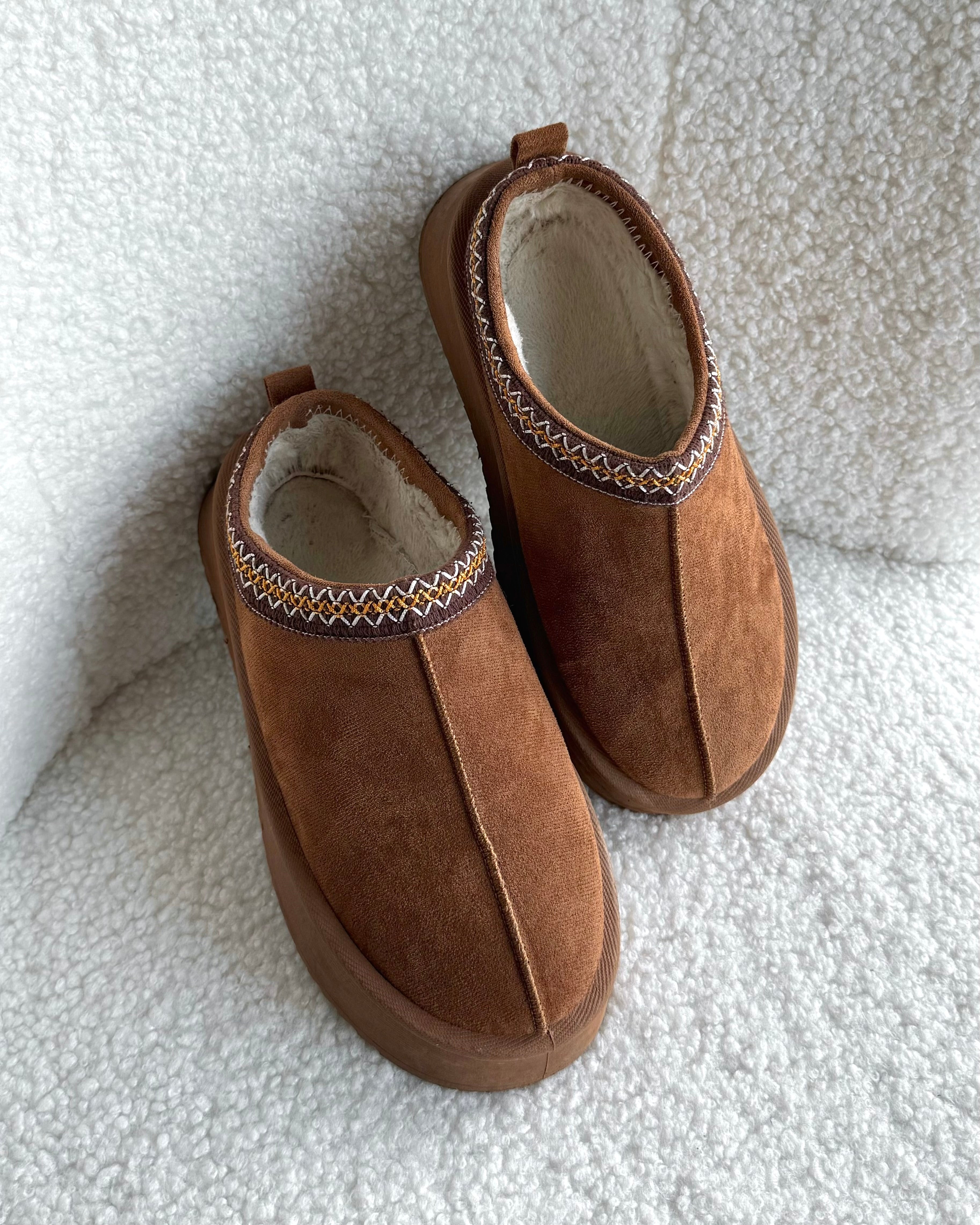 Slipper „Hazel“ mit Plateau Camel