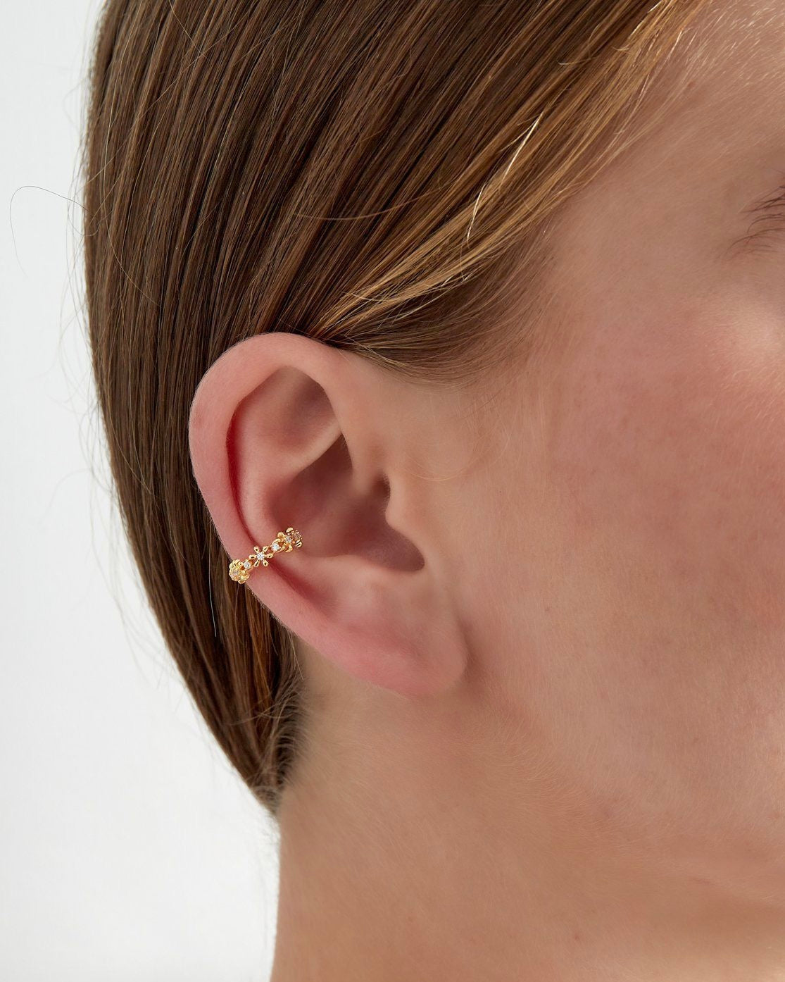 Shiny Flower Earcuff