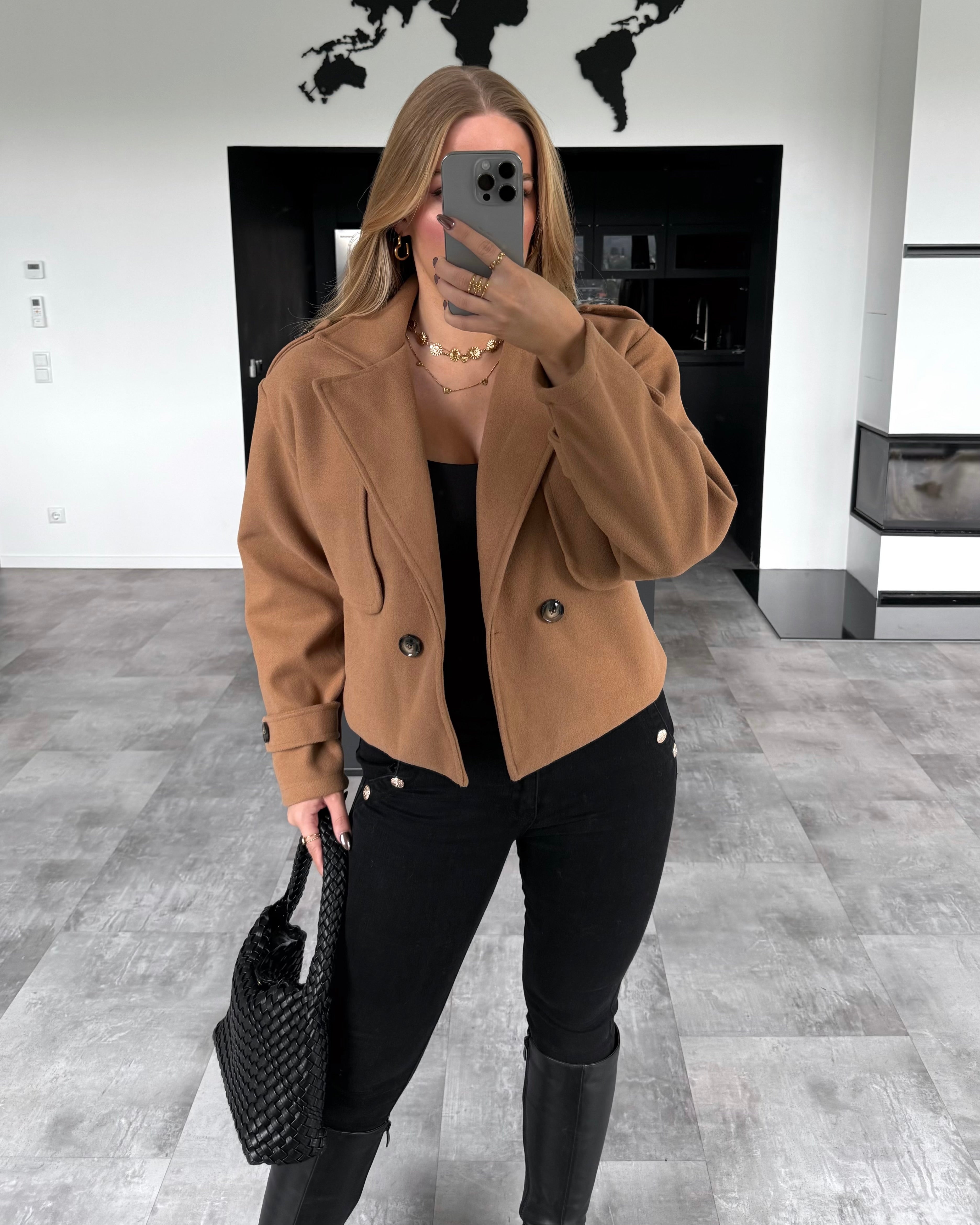 Trenchcoat “Kyla” Kurz Camel