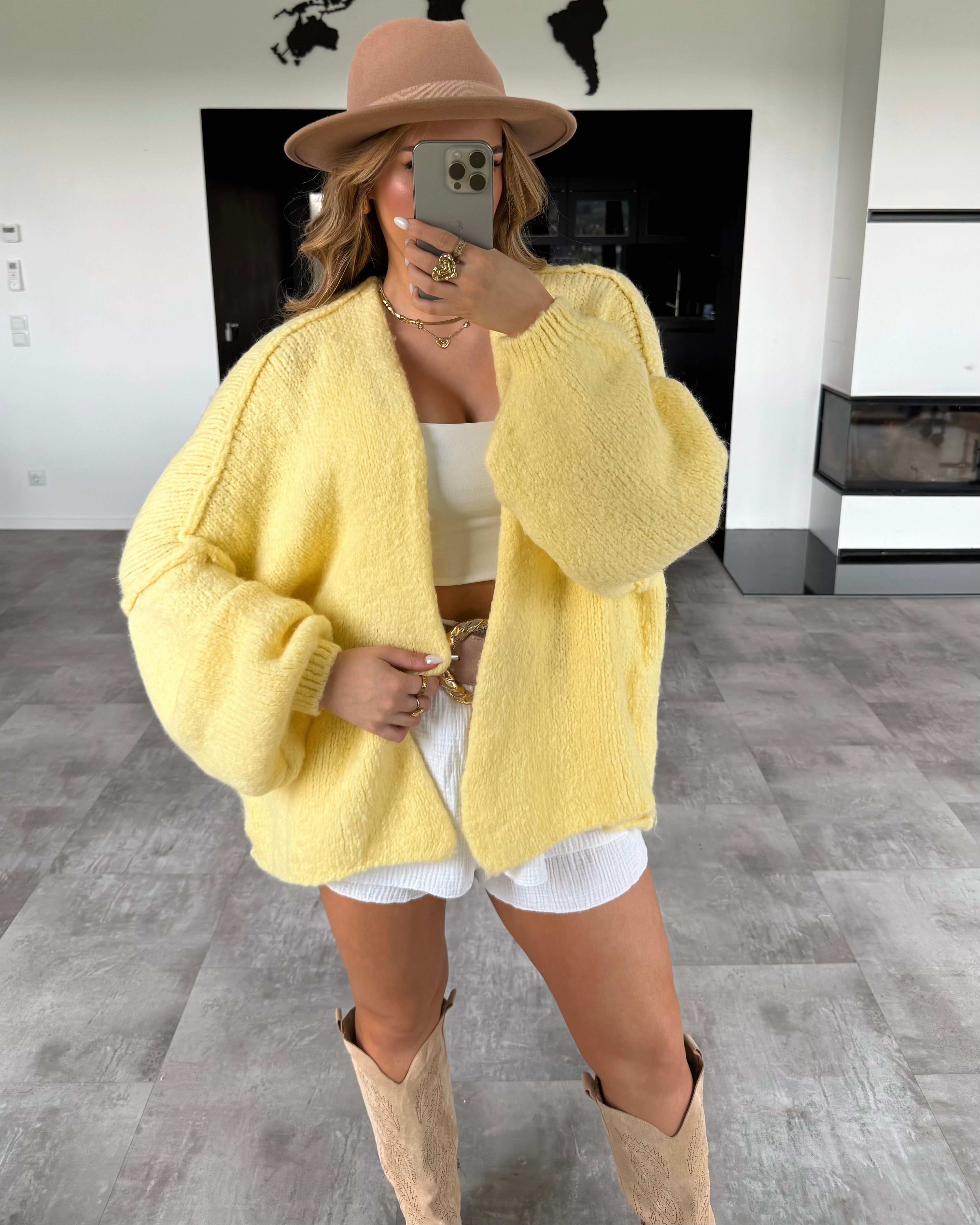 Cardigan “Livy" Gelb