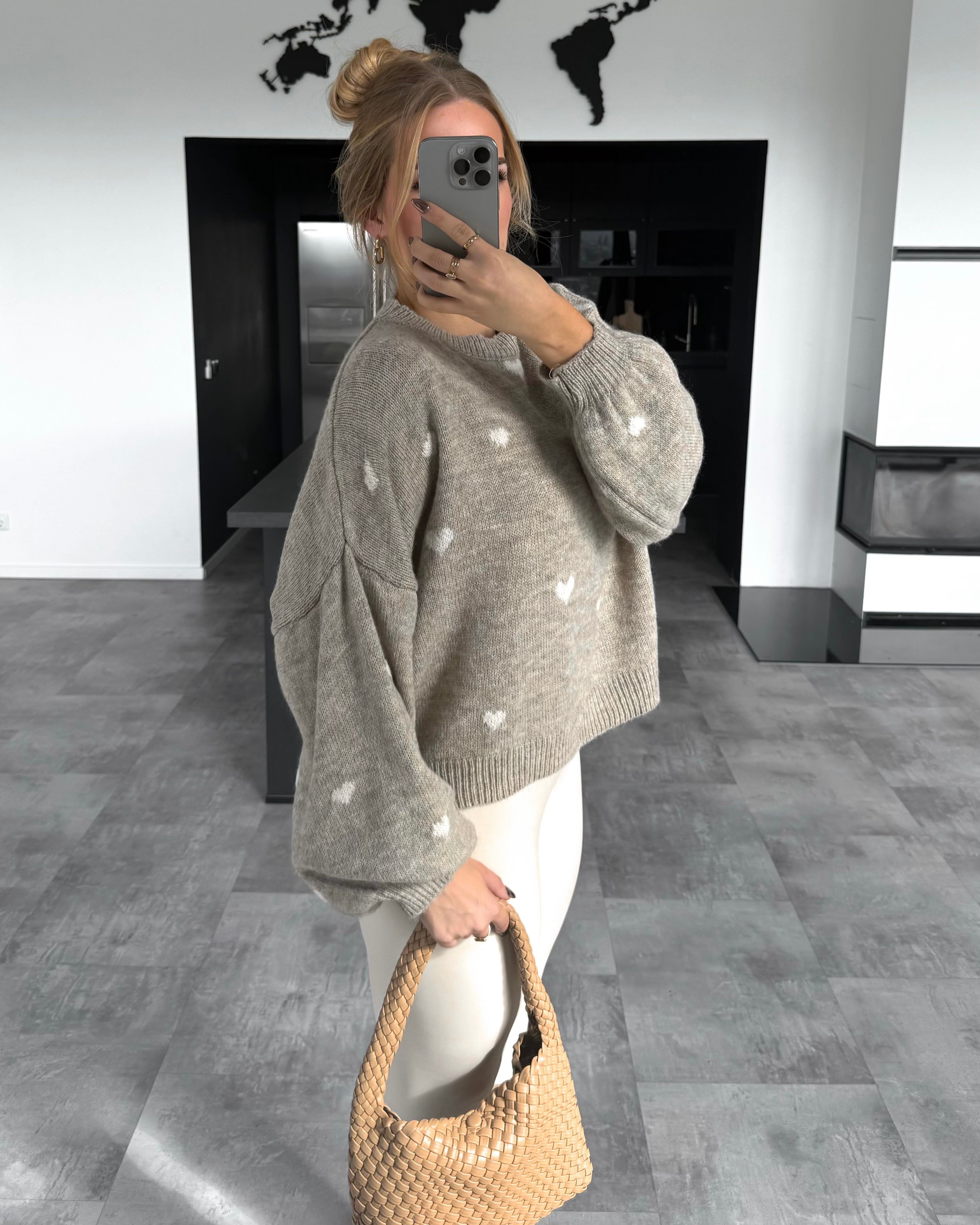 Pullover "Little Love" Beige-Weiß