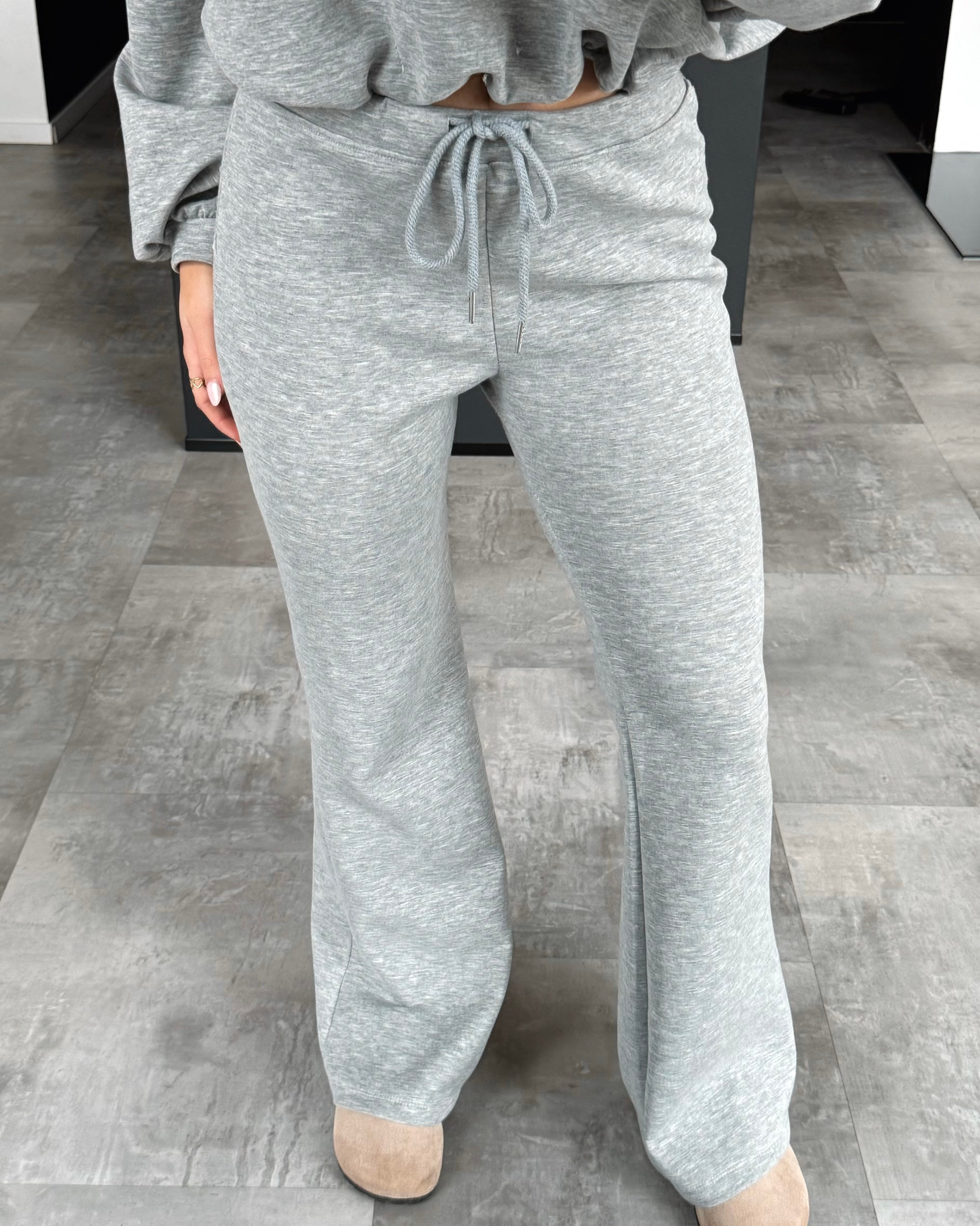 Zweiteiler “Danielle” Hellgrau