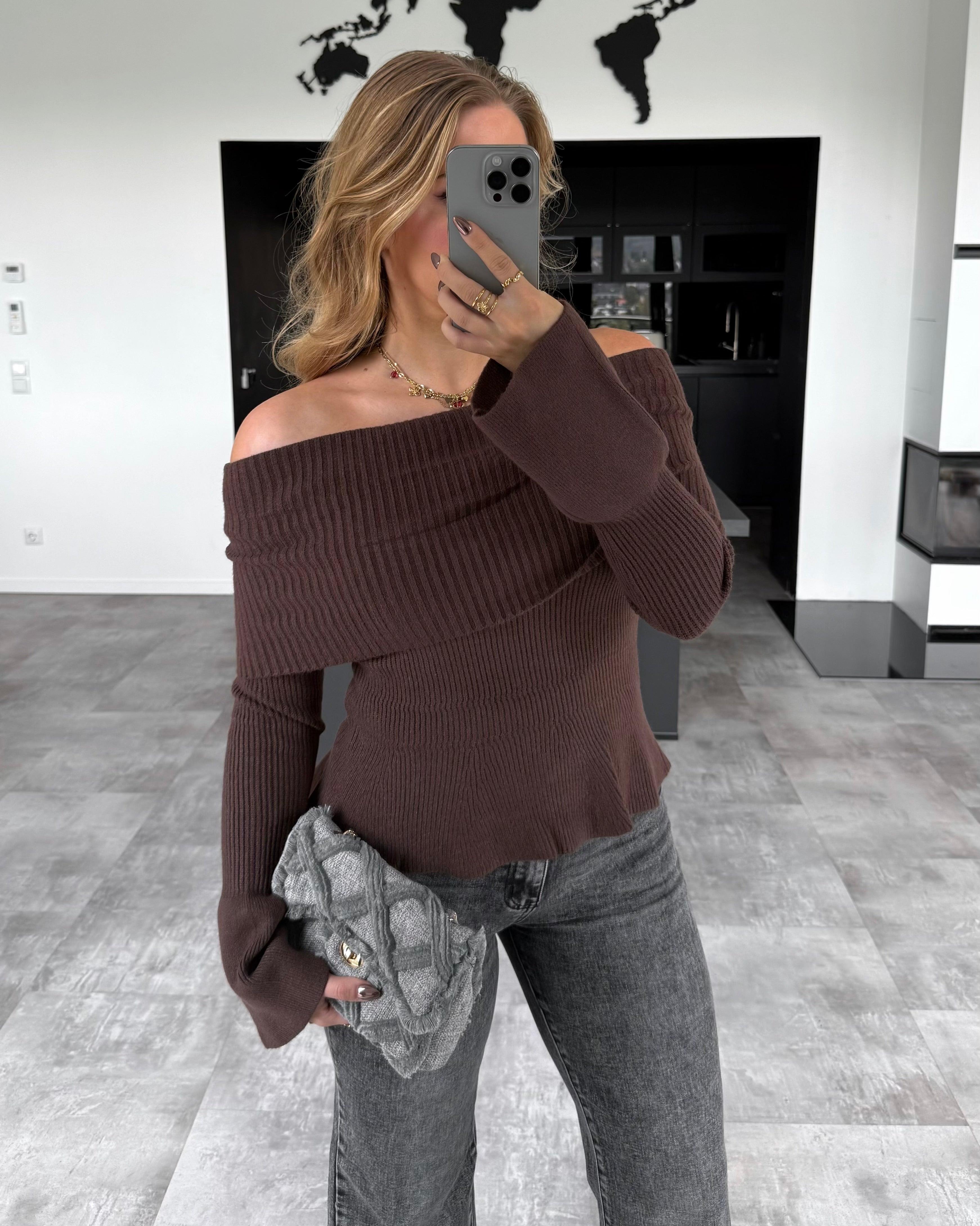 Off-Shoulder Pullover „Leighton“ Chocolate