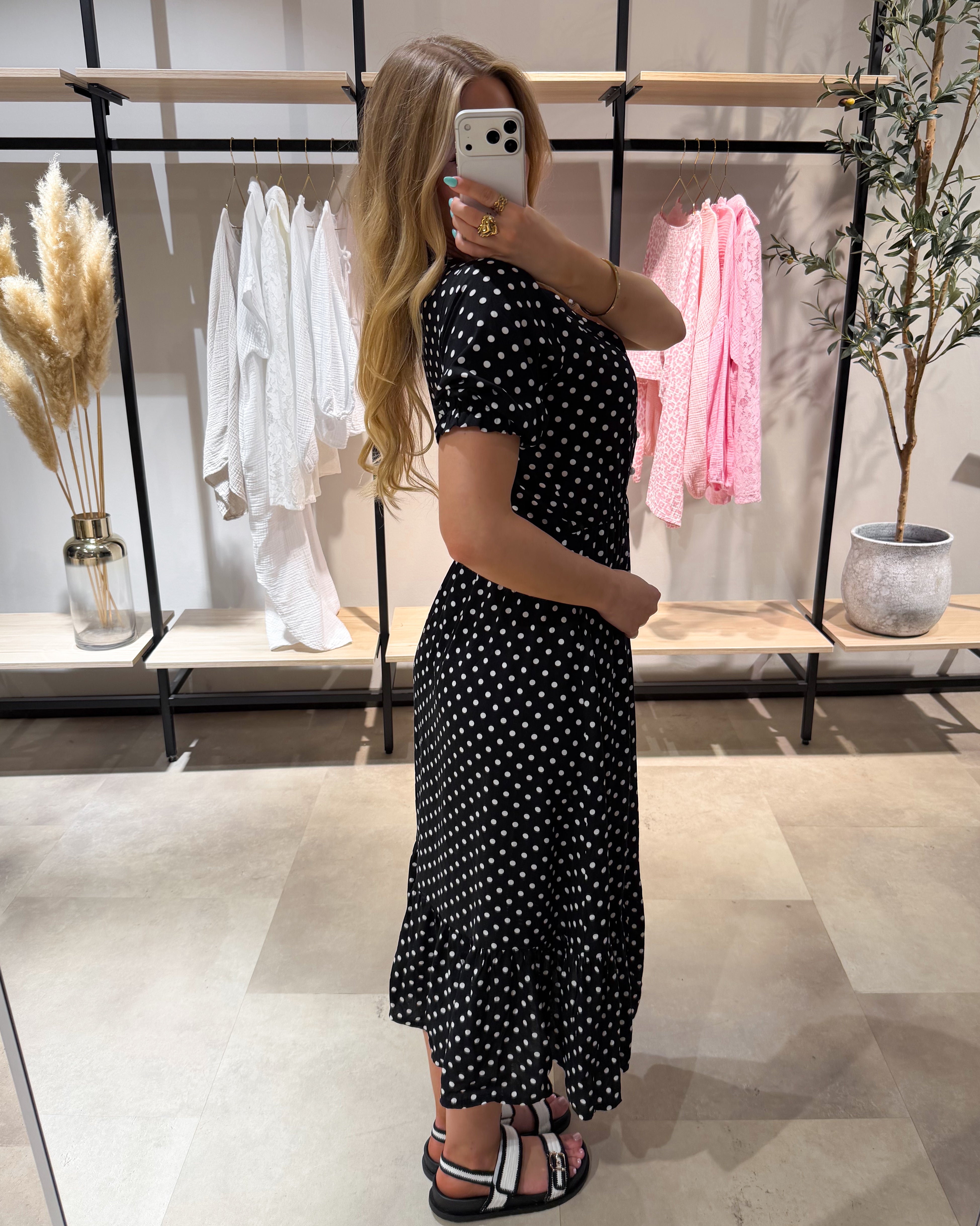 Maxikleid “Rubina” Dots Schwarz