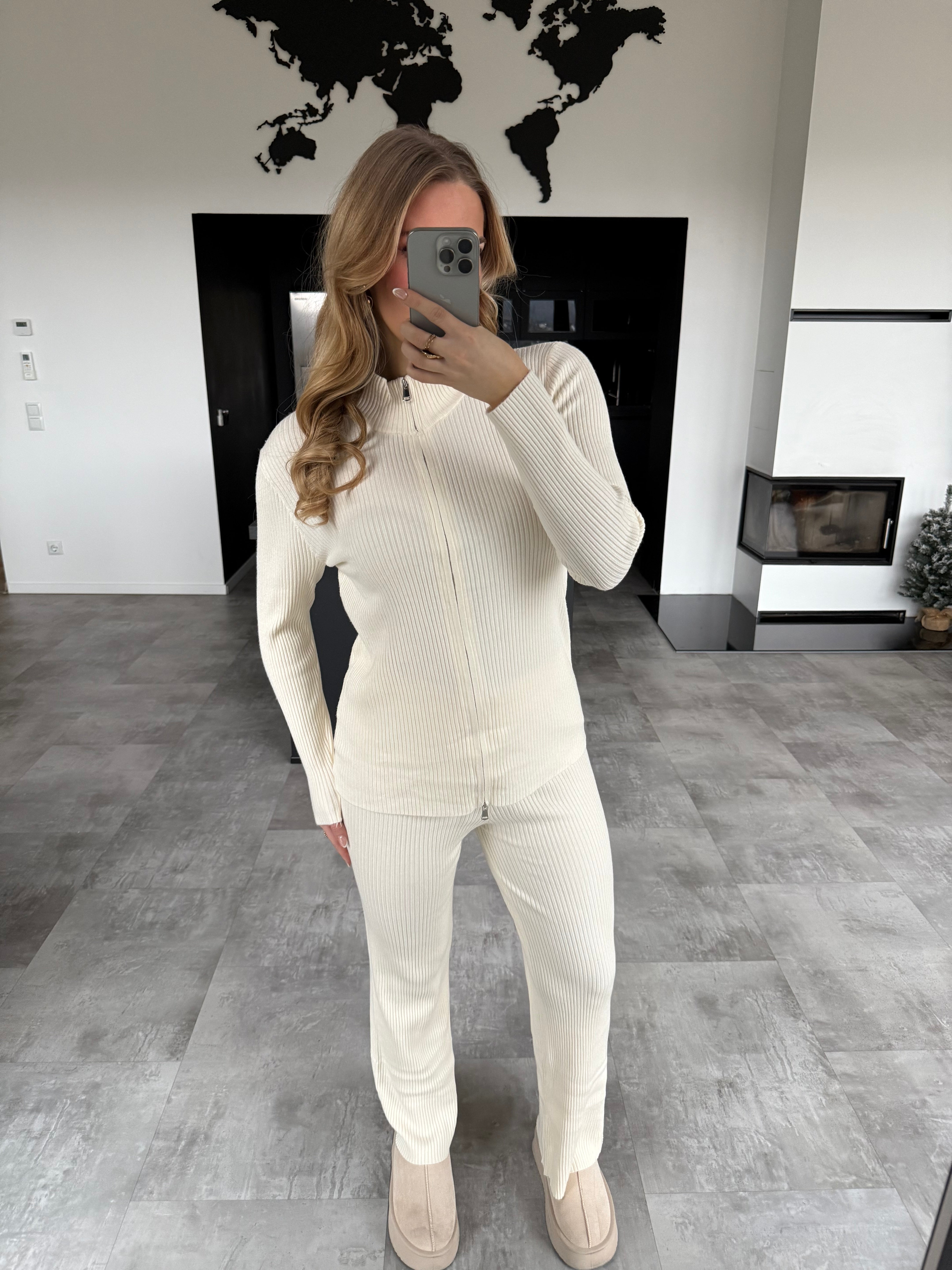 Zweiteiler „Liva“ Ecru