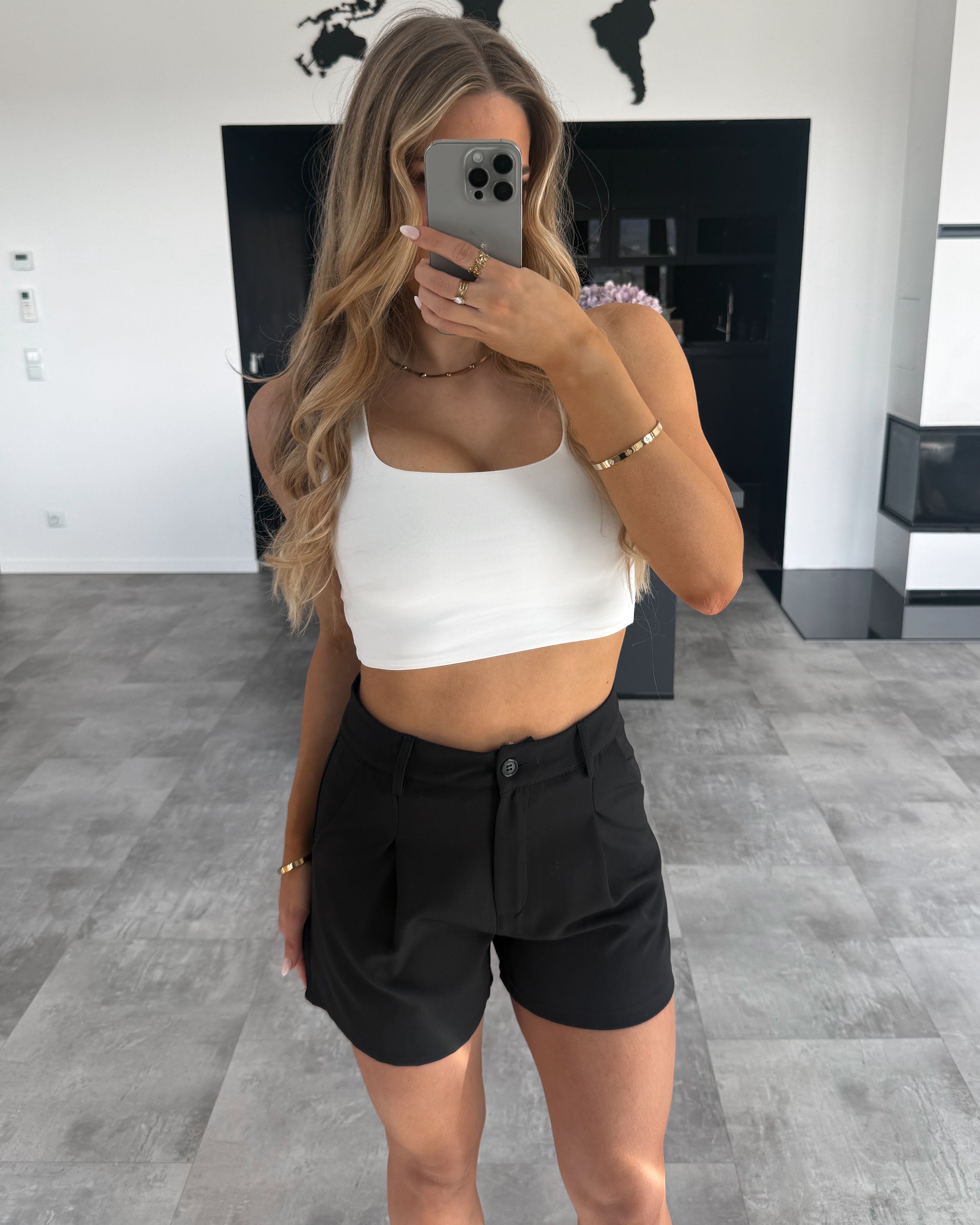 Shorts “Rina“ Schwarz