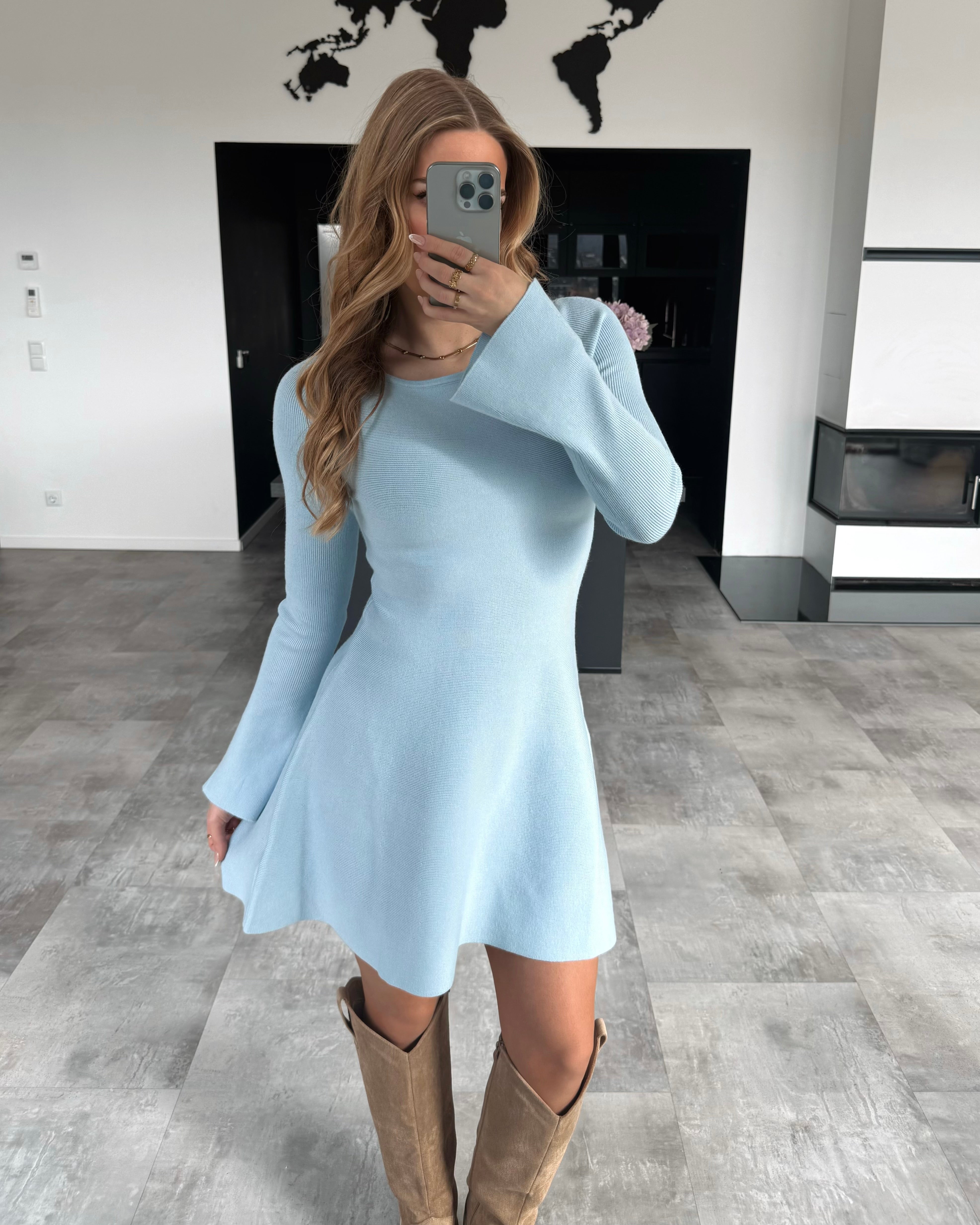 Kleid “Rielle” Babyblau
