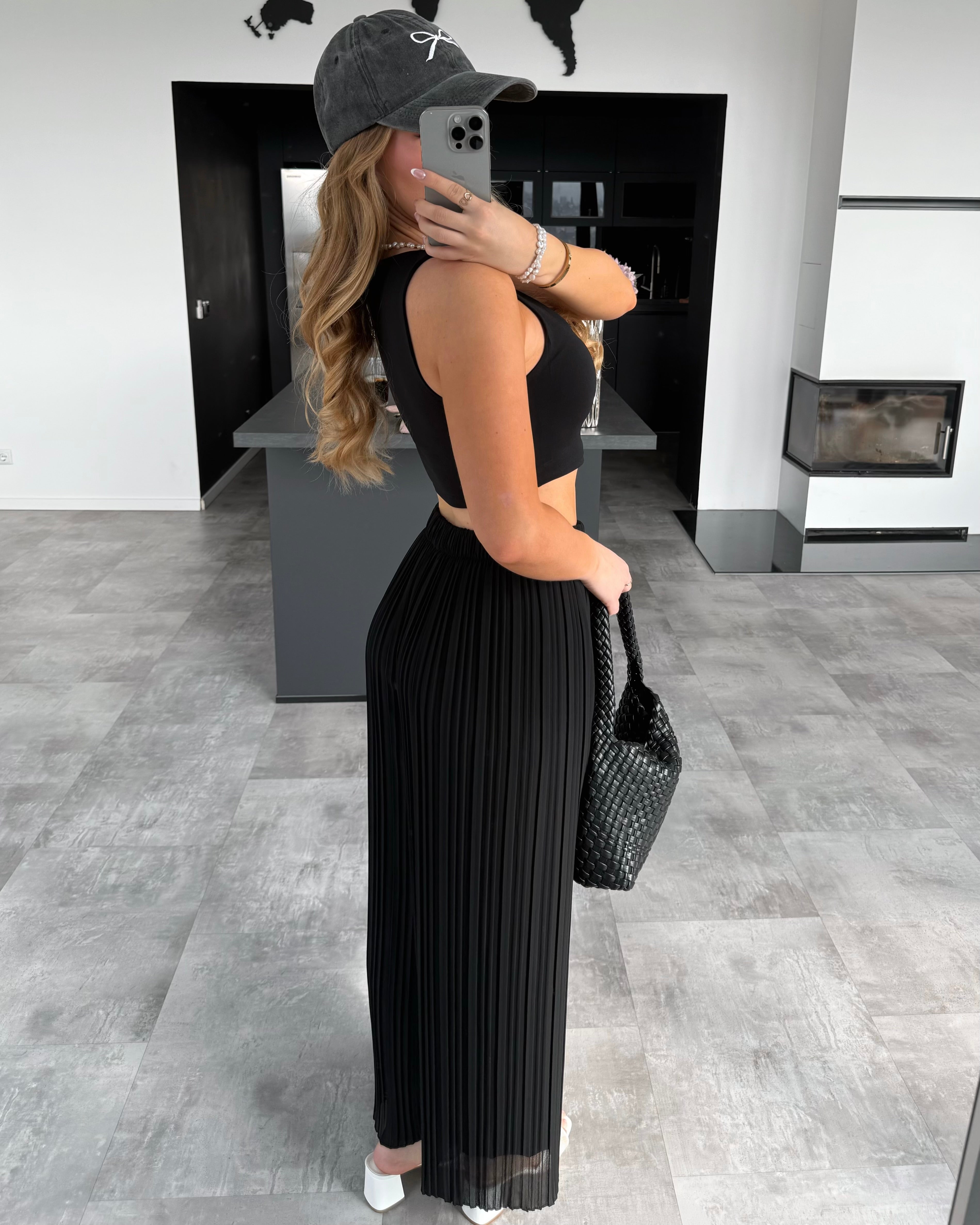 Plissierte Hose "Mala“ Schwarz