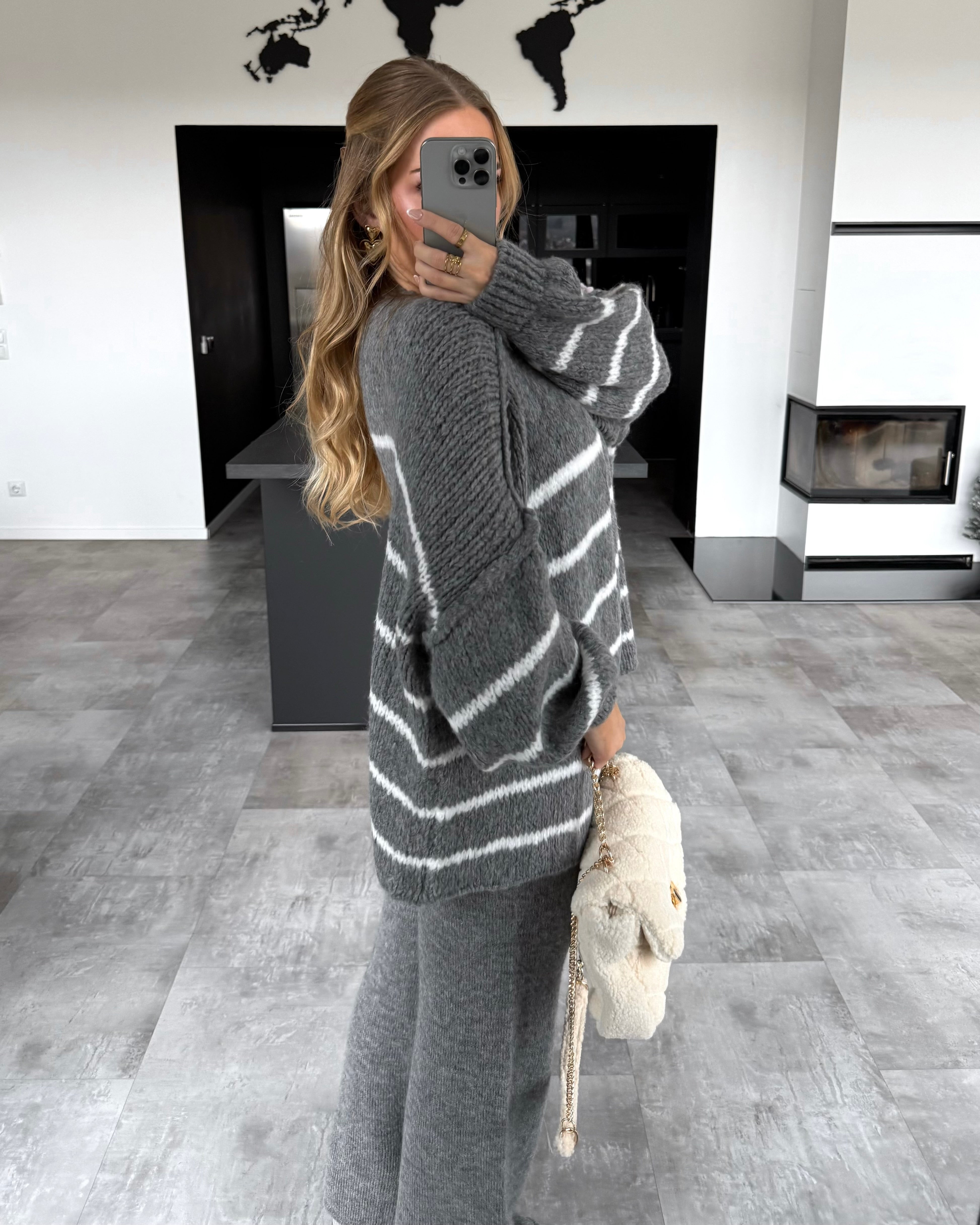 Cardigan “Raya“ Grau-Weiß