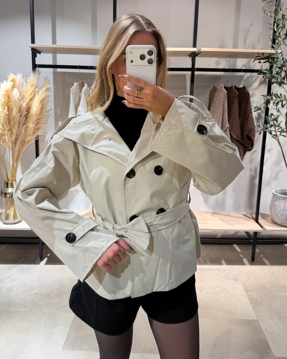 Trenchcoat “Kyla” Kurz